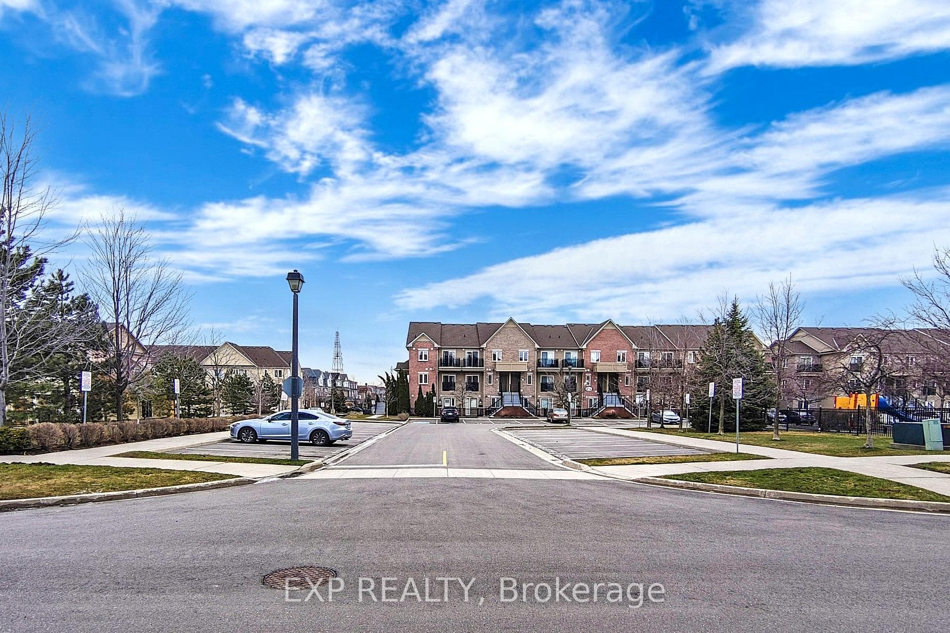 3088 Eglinton Avenue Unit 84 photo 36