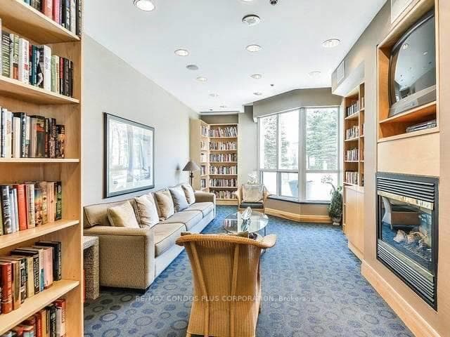 2111 Lake Shore Boulevard Unit 814 photo 27