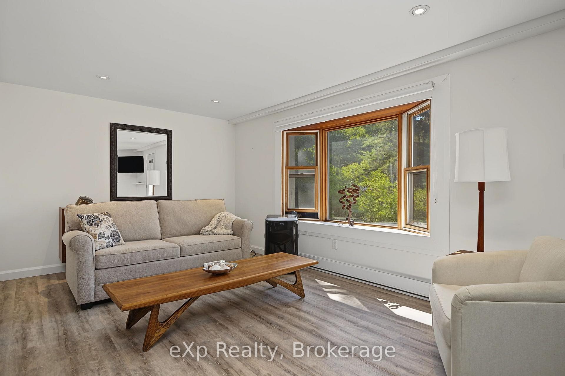 3 Bayview Drive photo 35