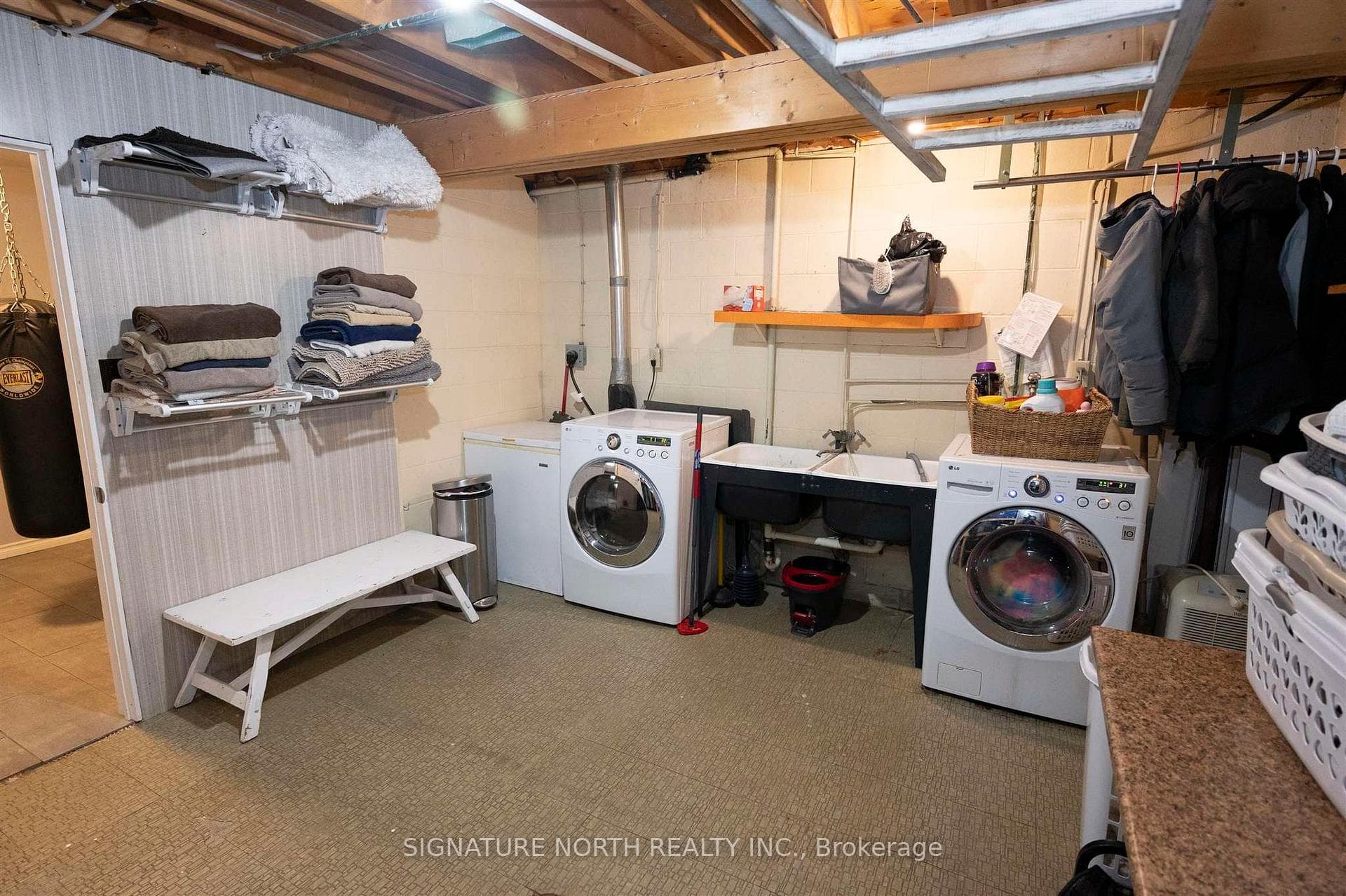 125 Winnipeg Avenue photo 39