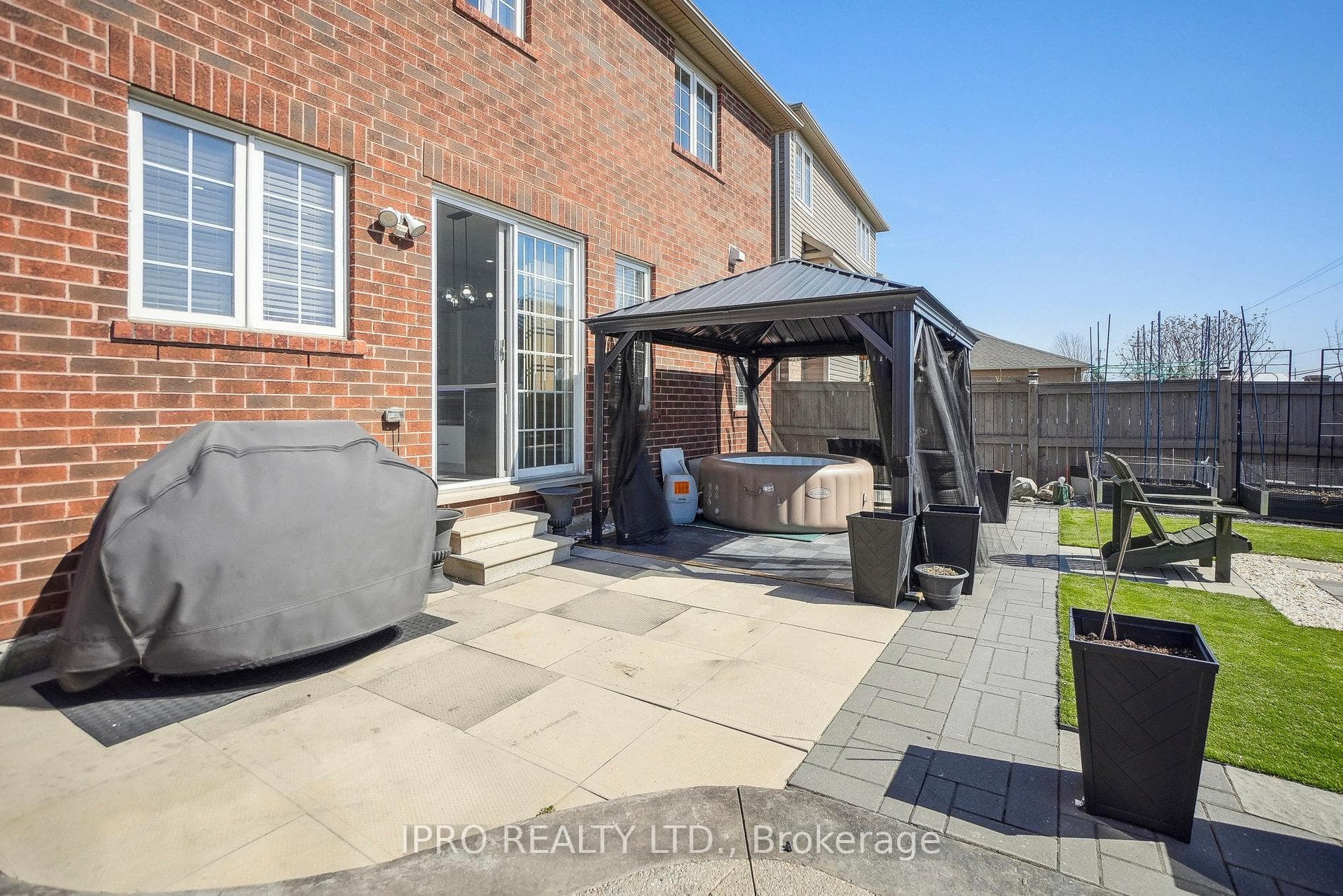 49 Monza Drive photo 36