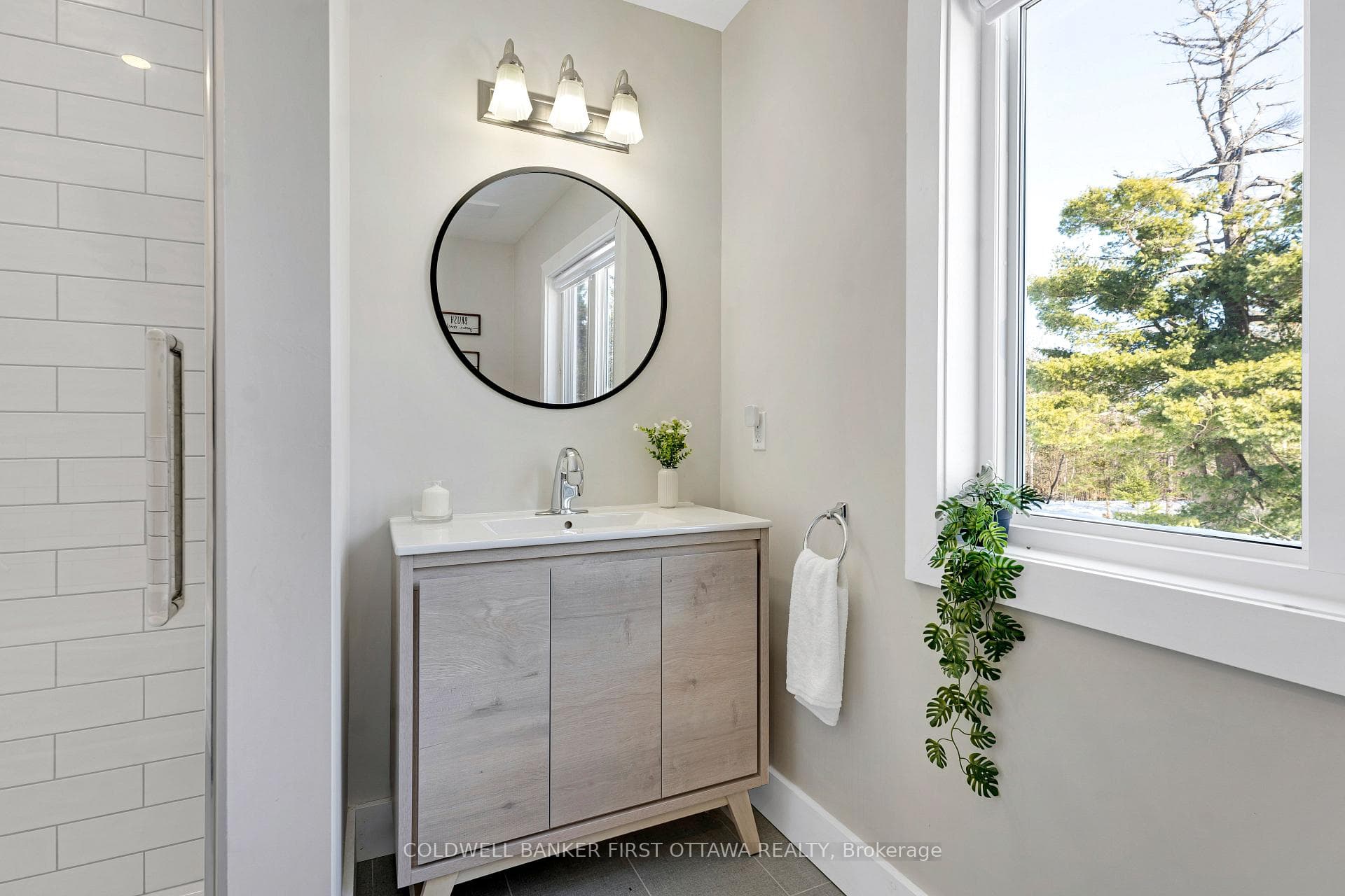 Second floor family bathroom