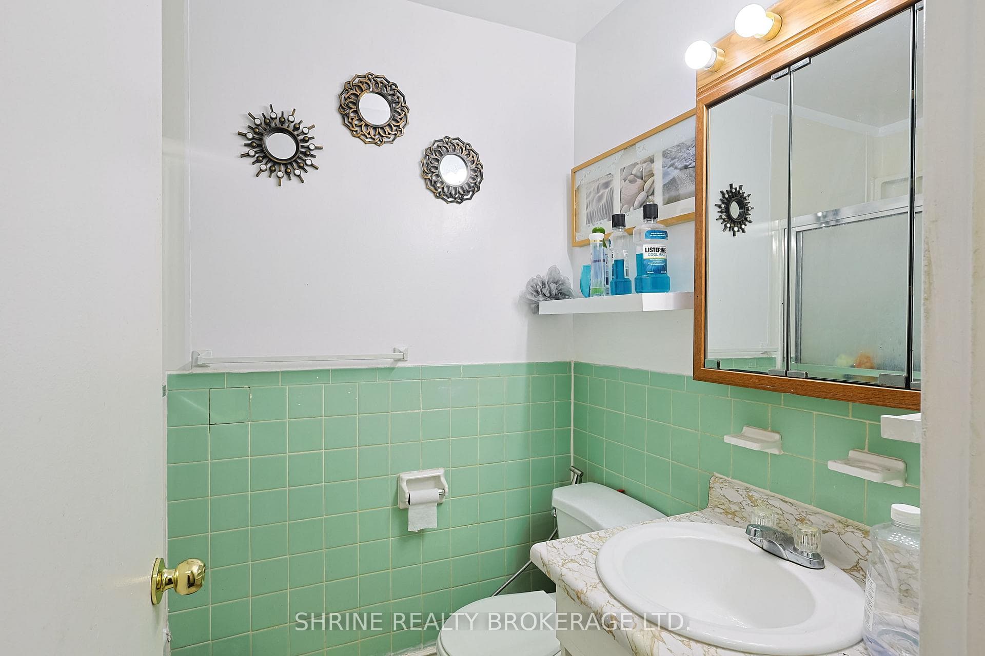 743 Sevilla Park Place photo 5