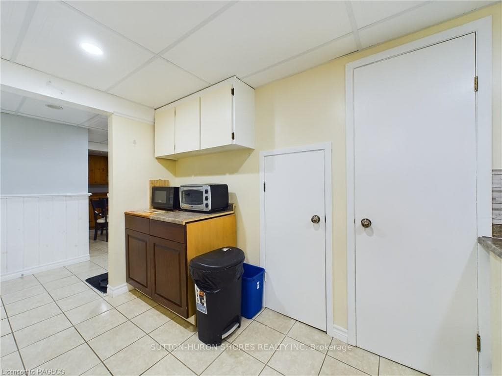 495 RIDGE Street photo 24