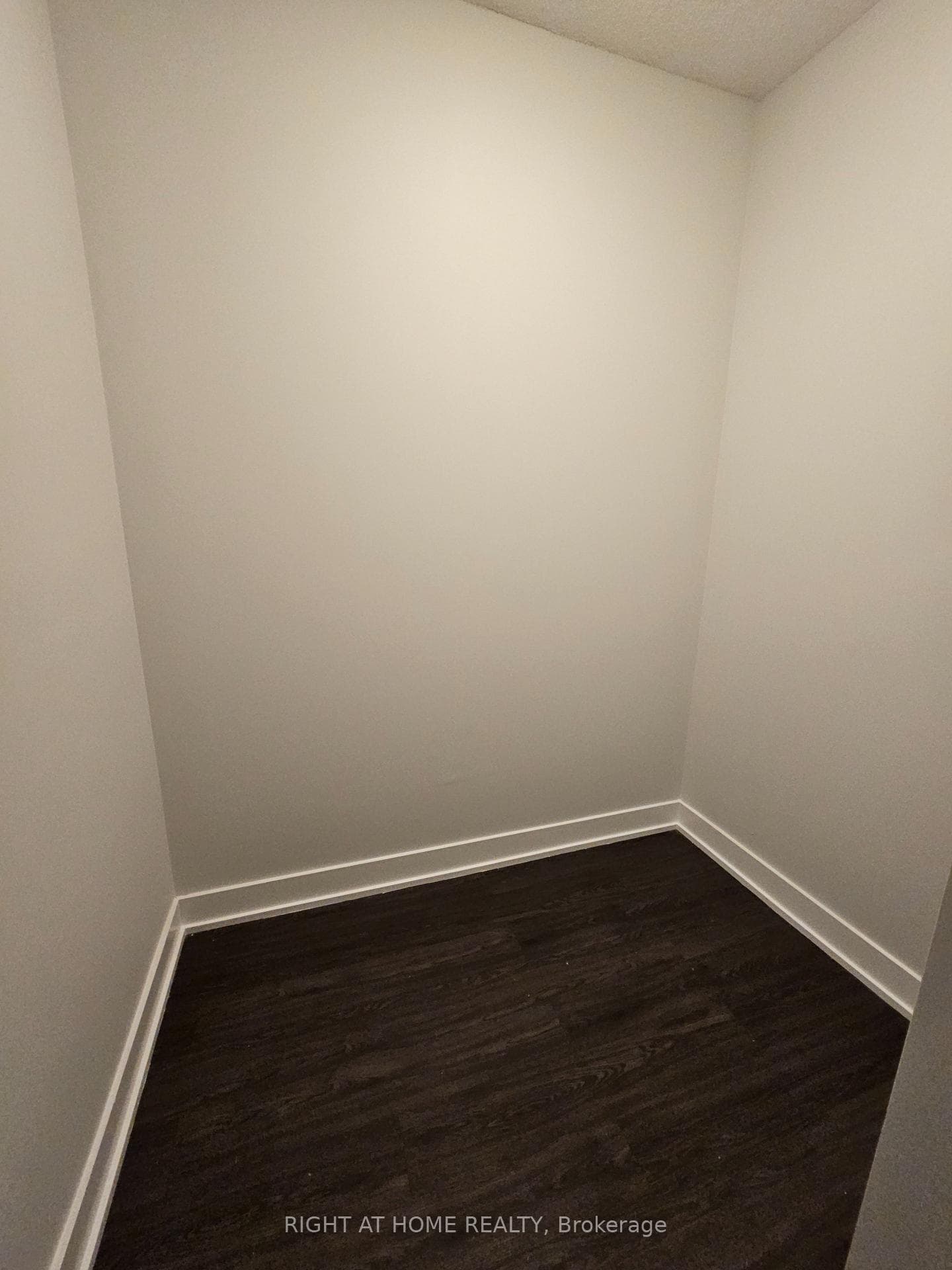 1801 Eglinton Avenue Unit 304 photo 16