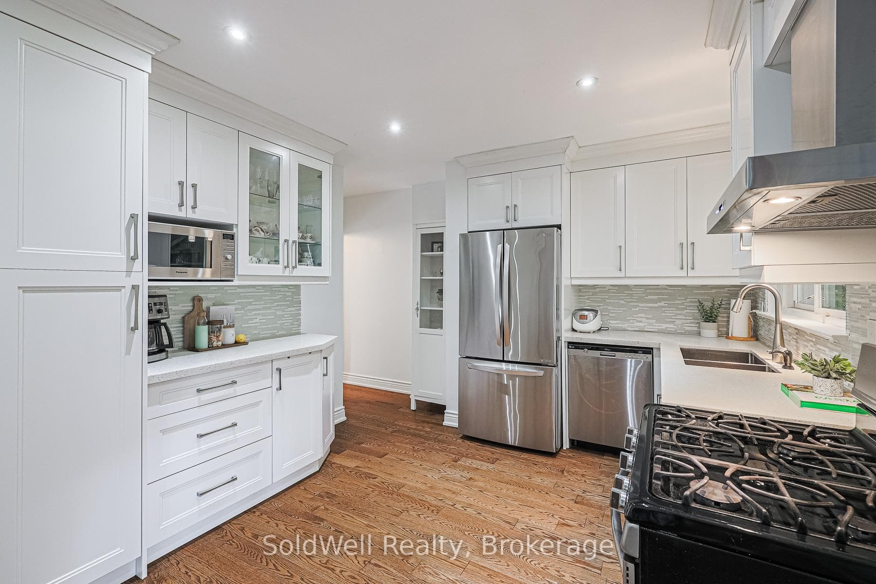 9 Lynedock Crescent photo 15