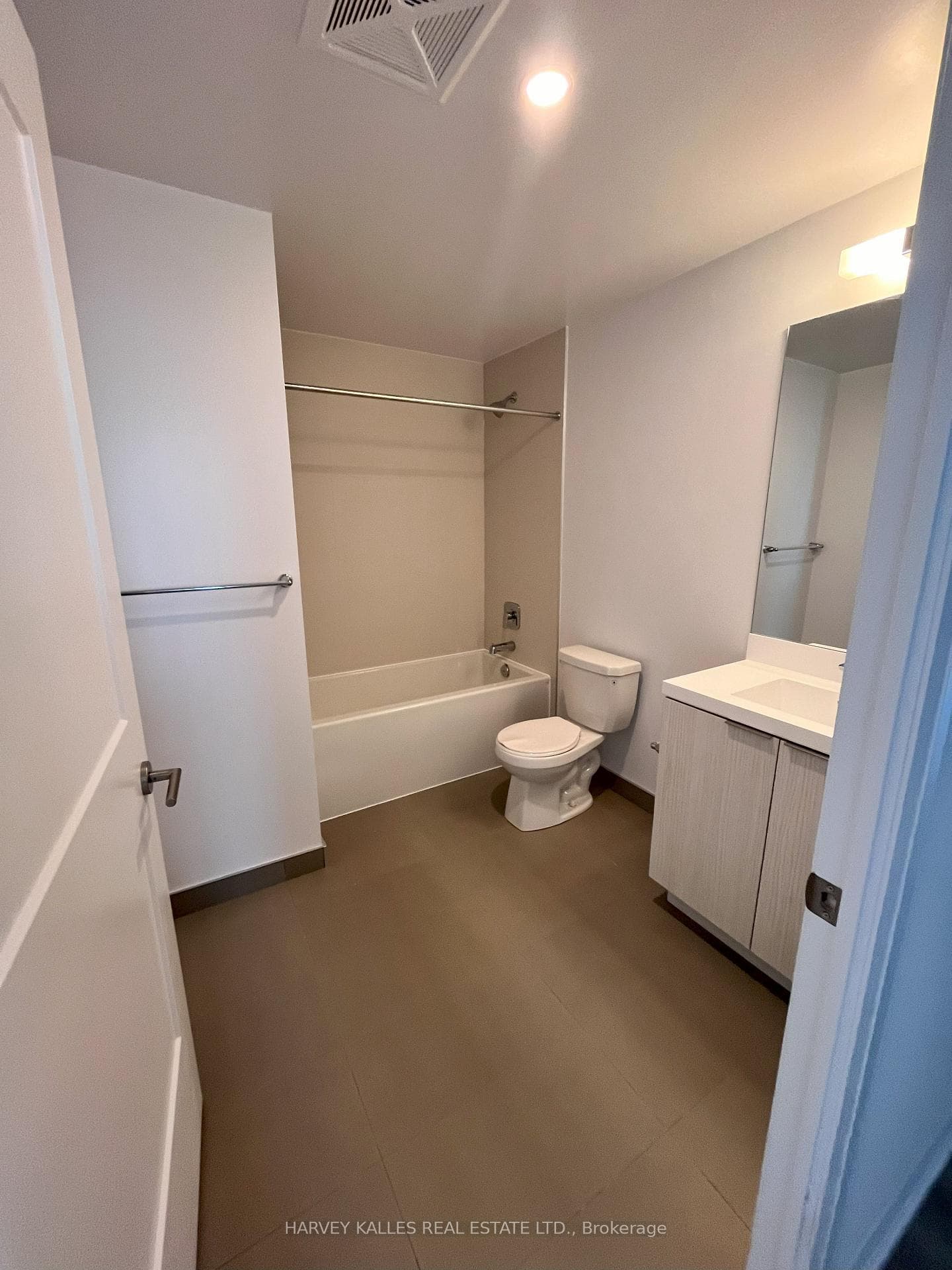 50 Dunfield Avenue Unit 2918 photo 14