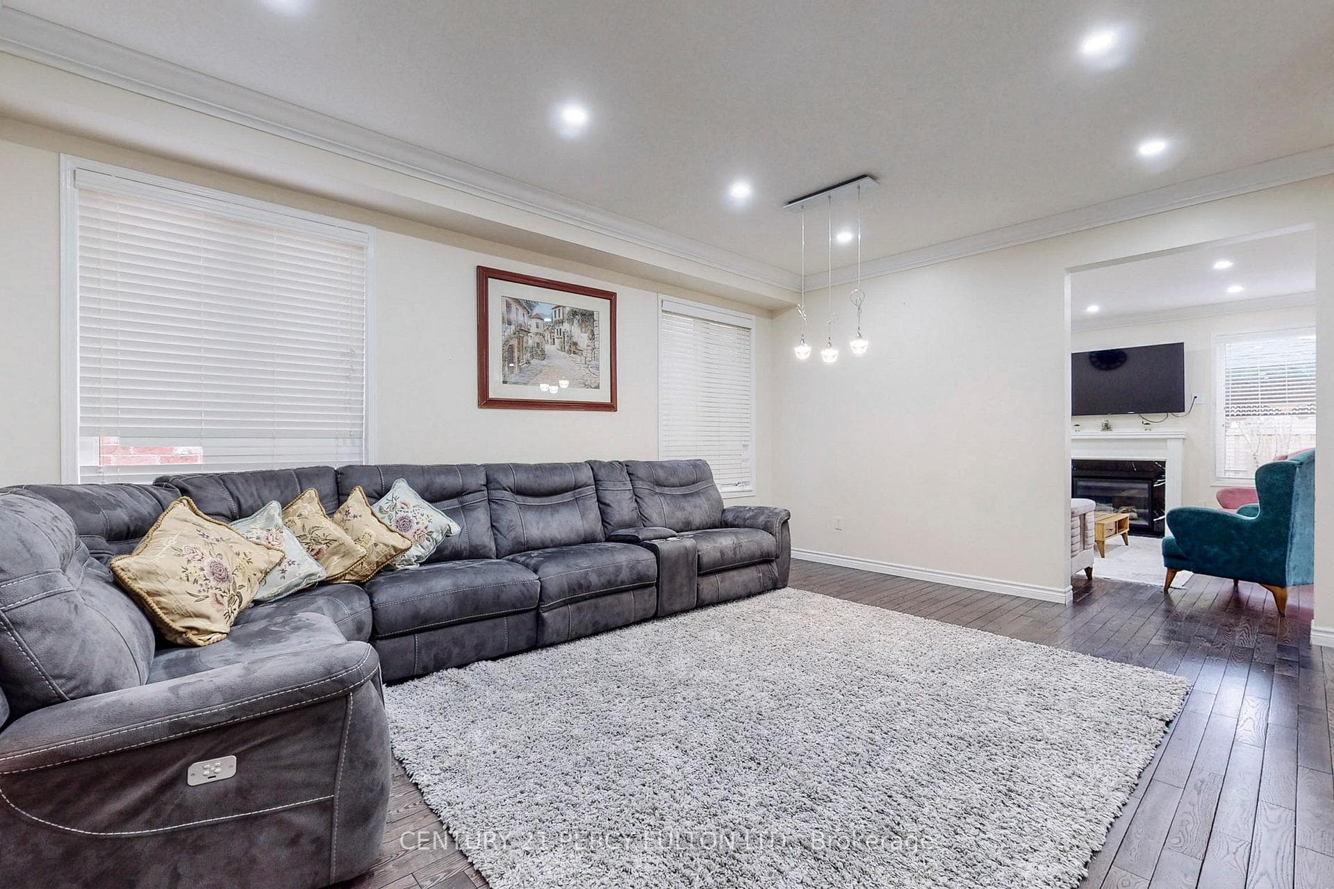 763 Shanks Heights photo 4