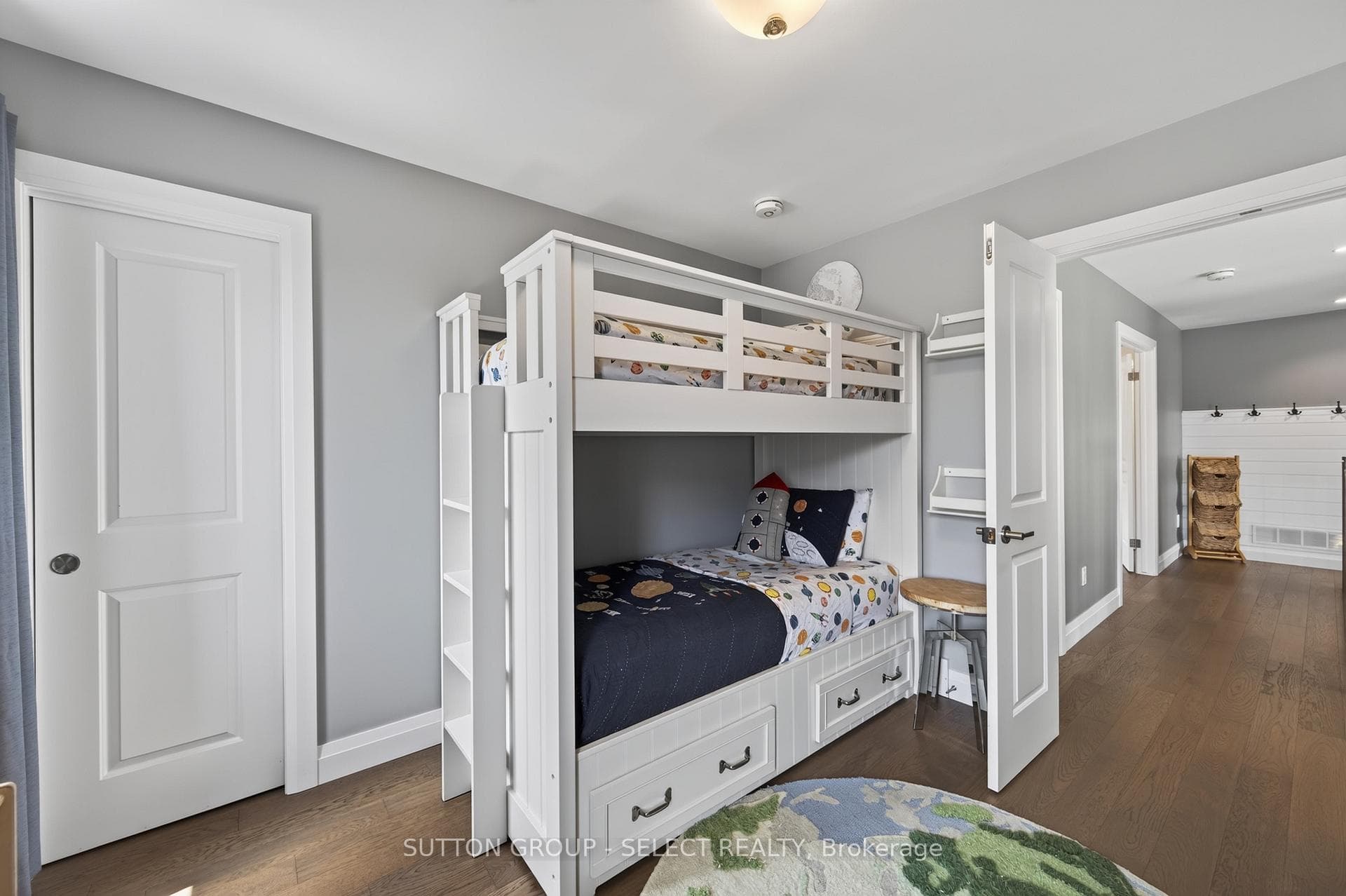 216 Martin Drive photo 30