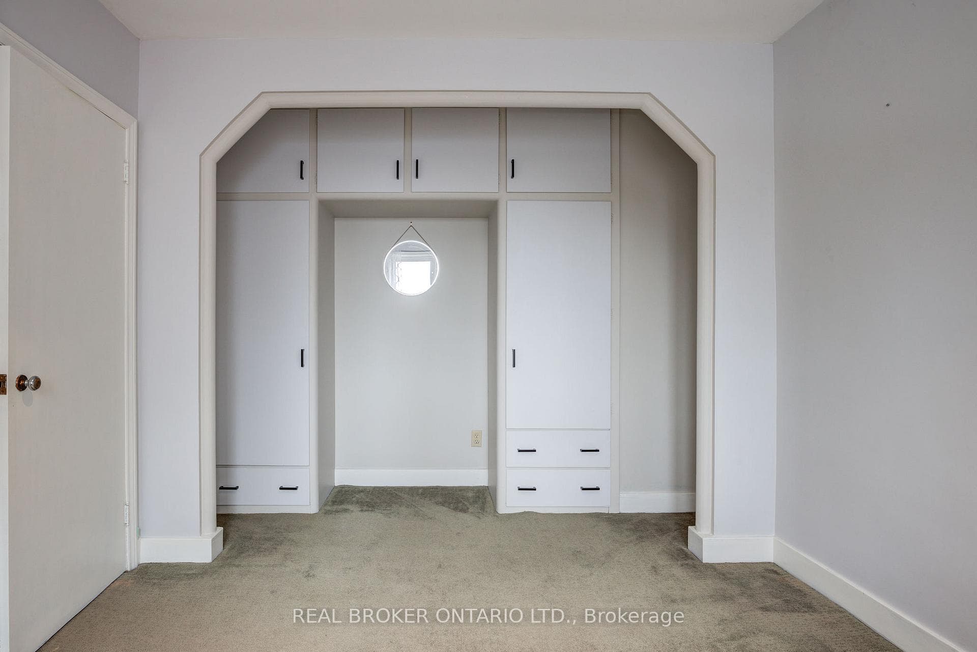 82 Hyland Drive photo 14