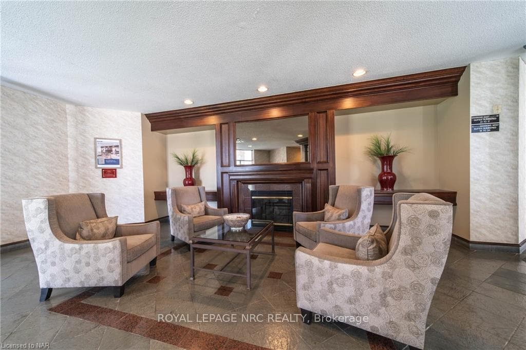 8111 Forest Glen Drive Unit 422 photo 4