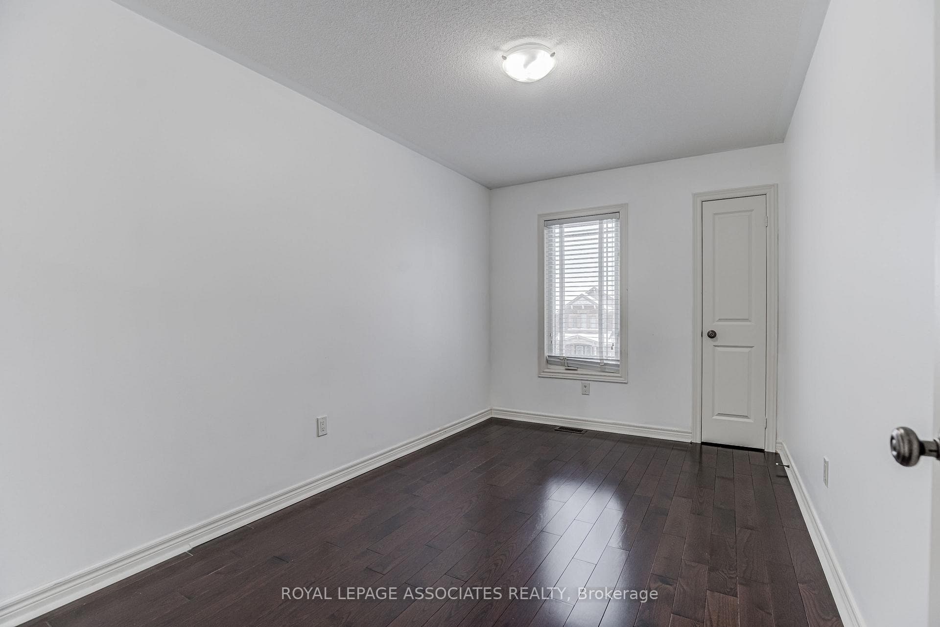 25 Gallagher Crescent photo 32
