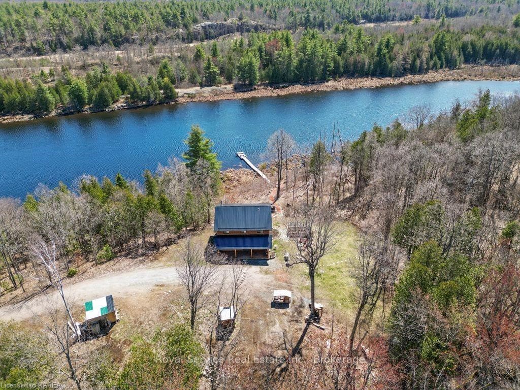 1040 A TURCOTTE Road photo 5
