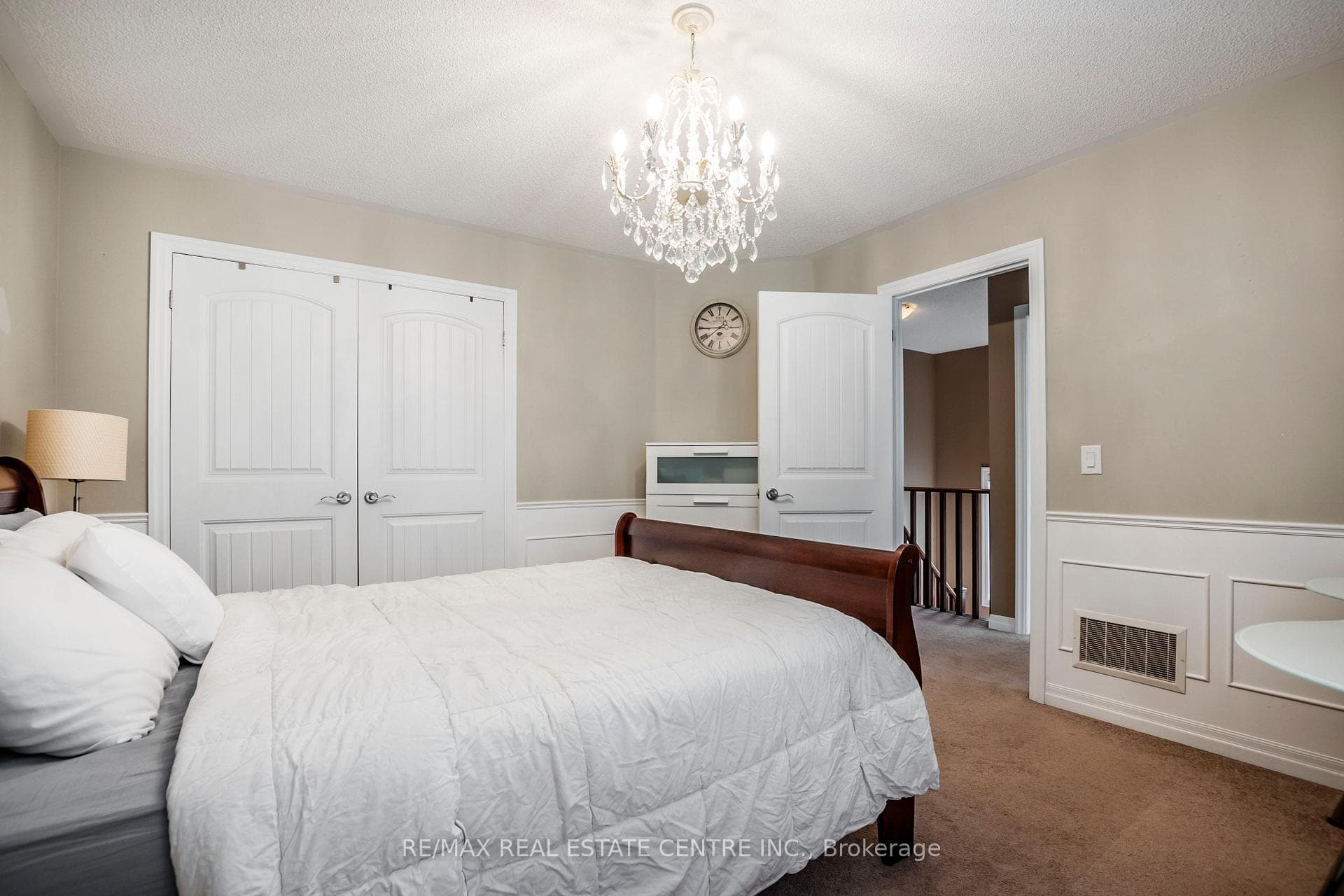 44 Forbes Terrace photo 21