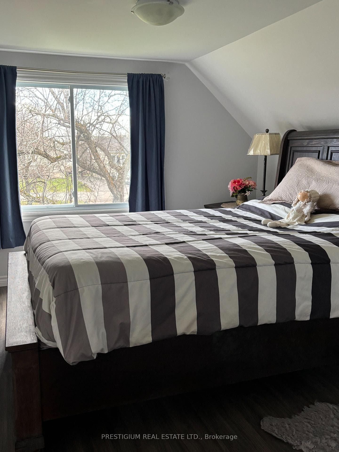 Bedroom 2 - Upper