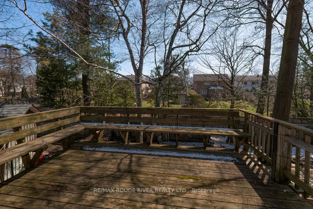 19 Glenthorne Drive photo 24