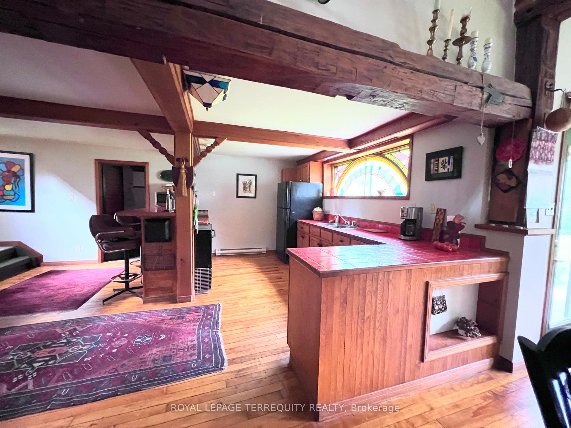 345 Hoskin Road photo 4