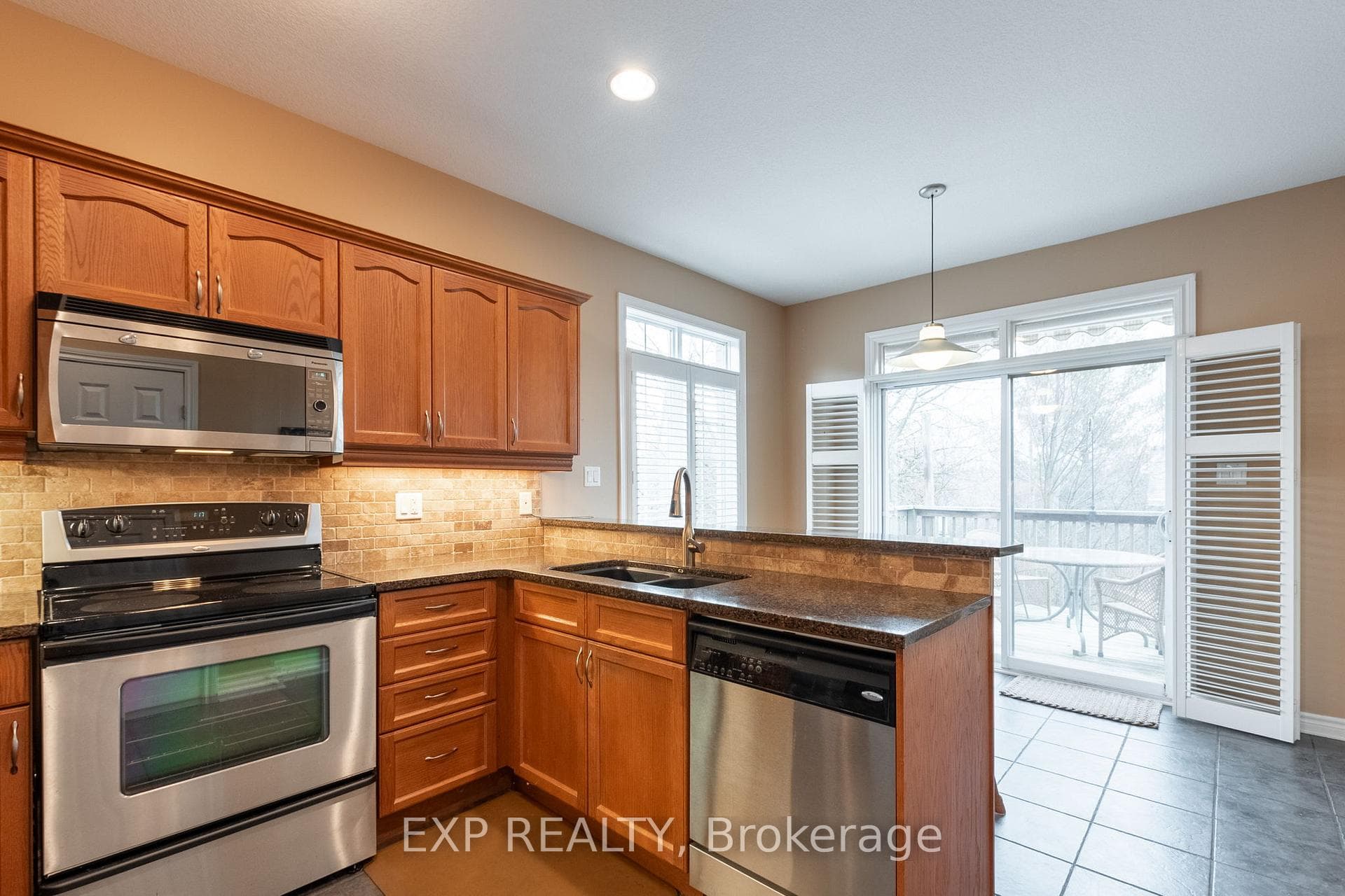 600 HYDE PARK Road Unit 267 photo 9