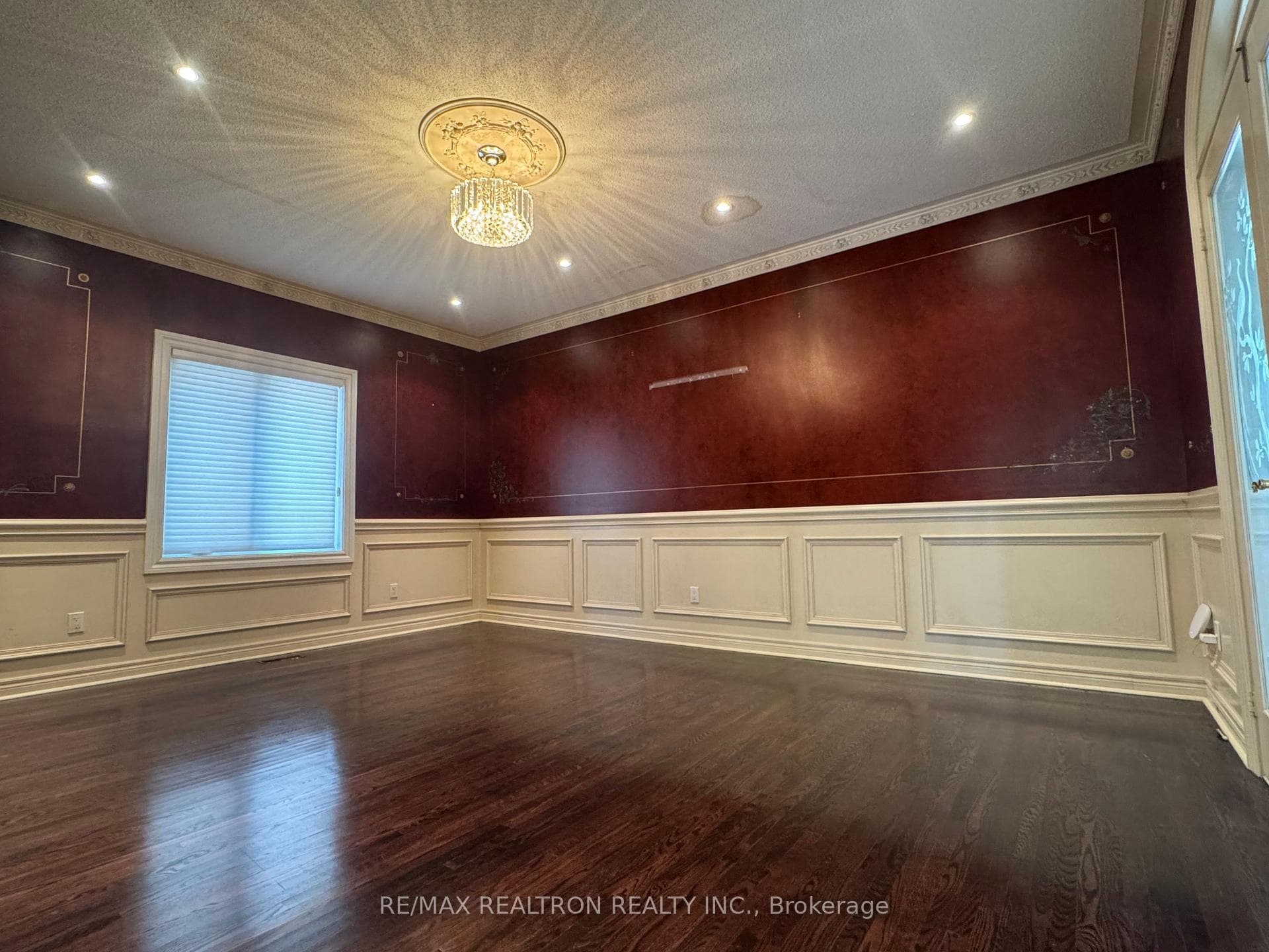 21 Goldring Crescent photo 7