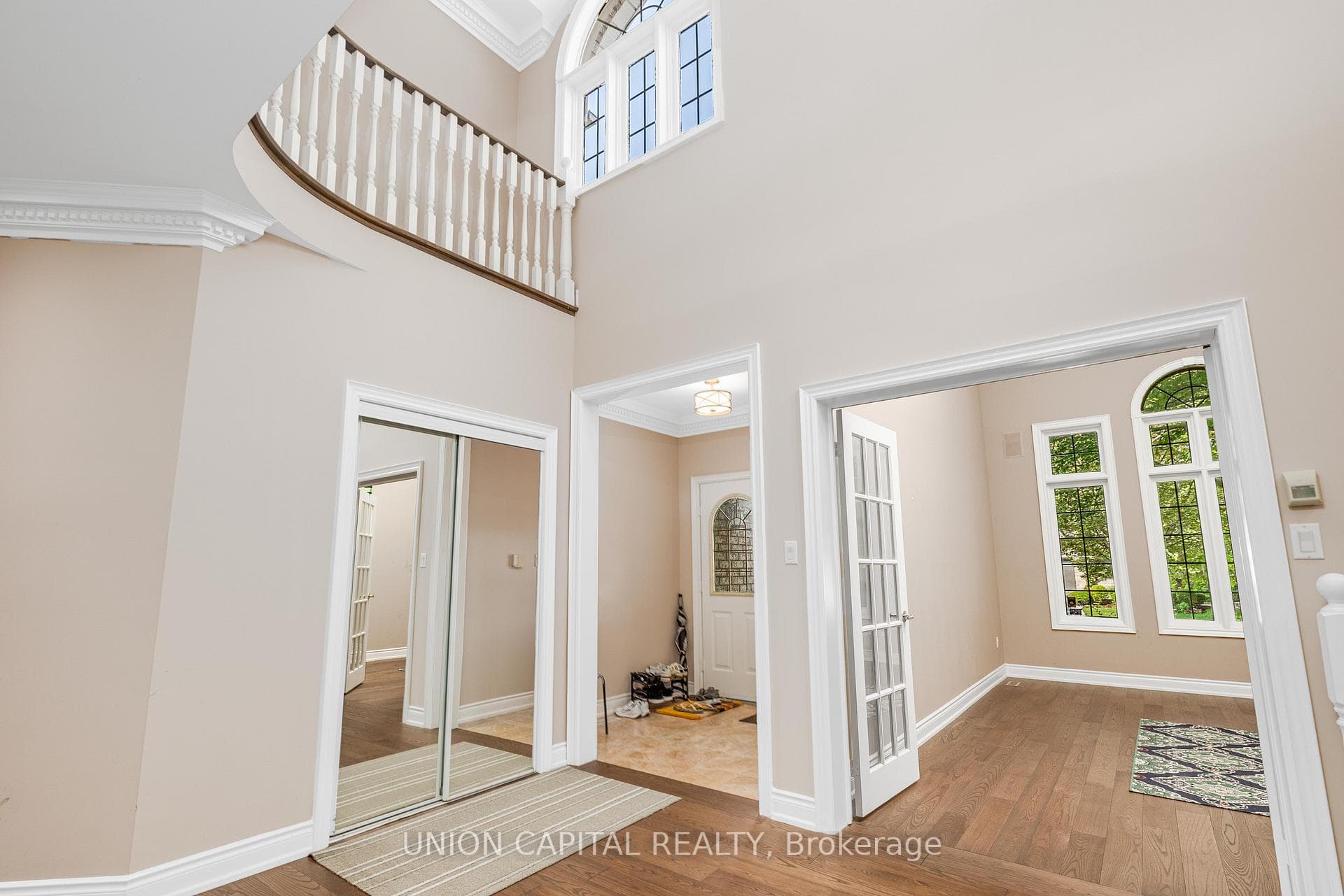 75 Langtry Place photo 6