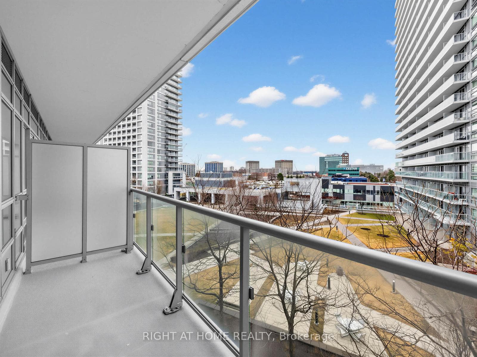 2015 Sheppard Avenue Unit 318 photo 23