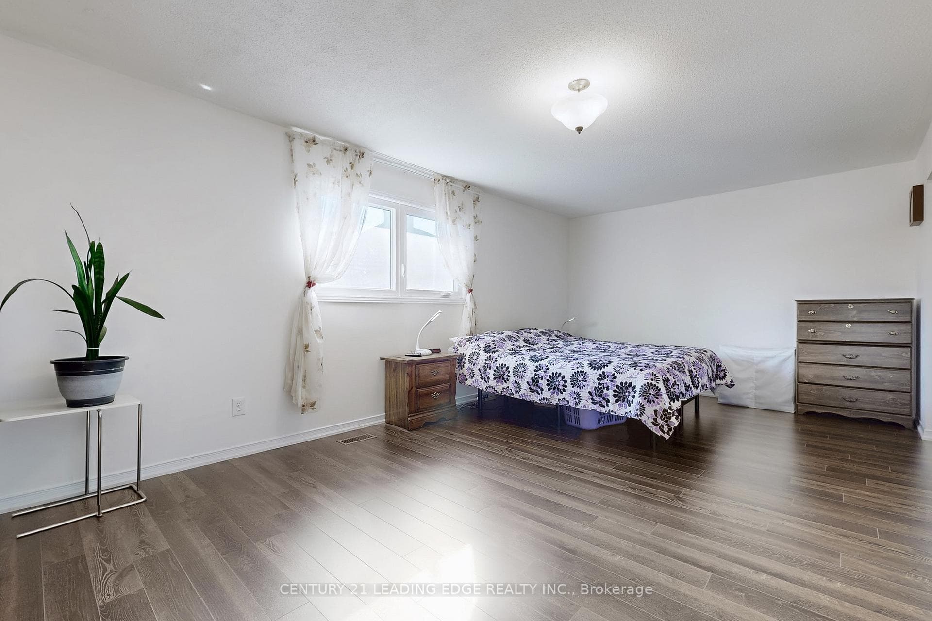 73 Hullrick Drive photo 21