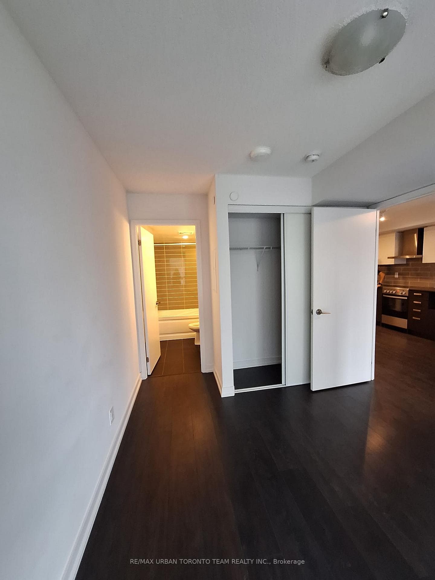 125 Redpath Avenue Unit 308 photo 9