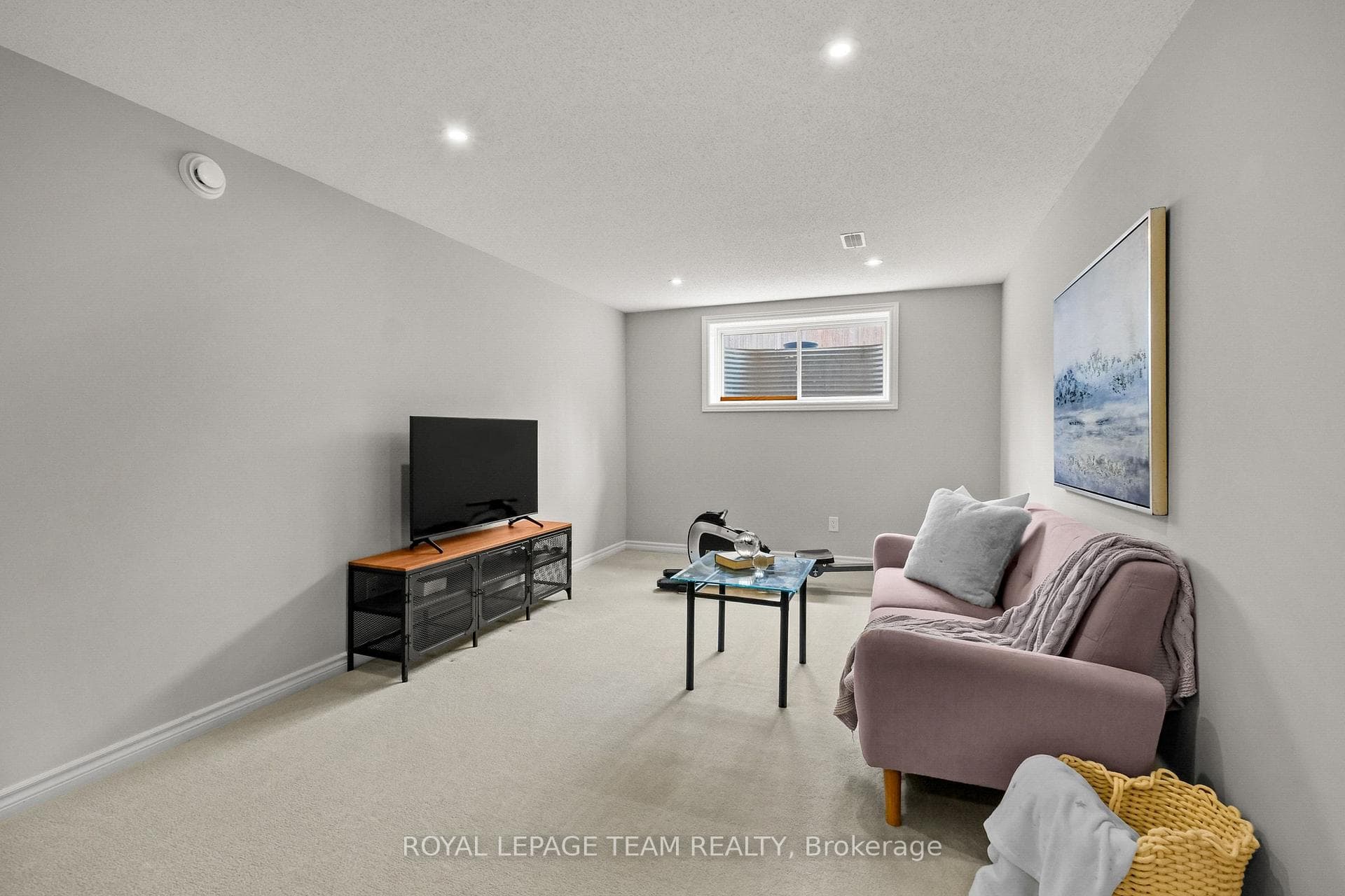 534 STARGAZER Crescent photo 42