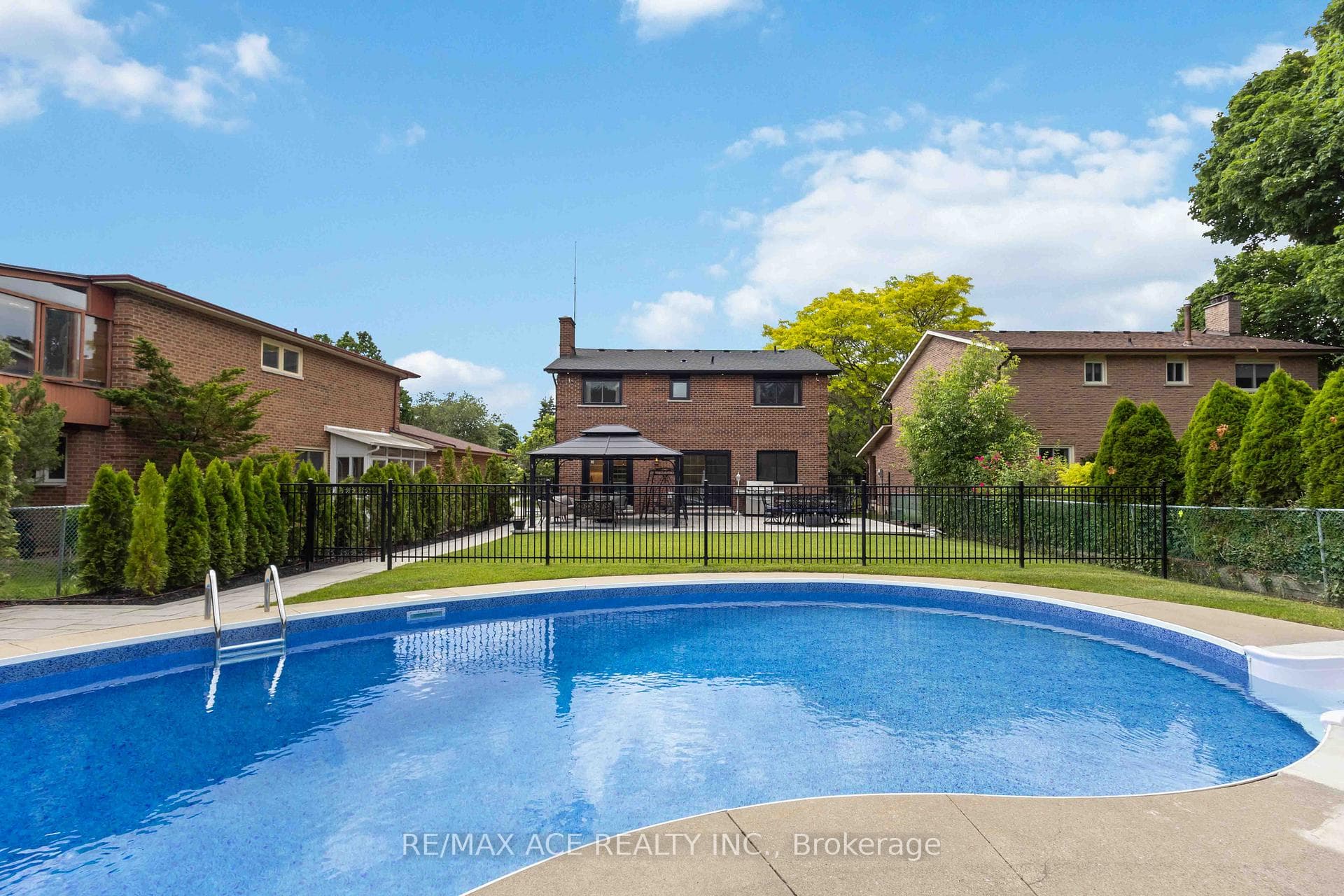19 Barker Court photo 50
