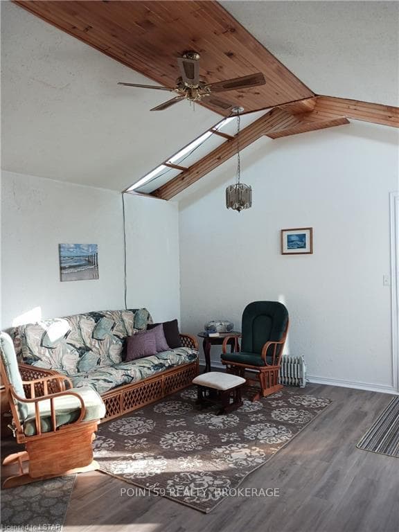 209 JOHN Street photo 7