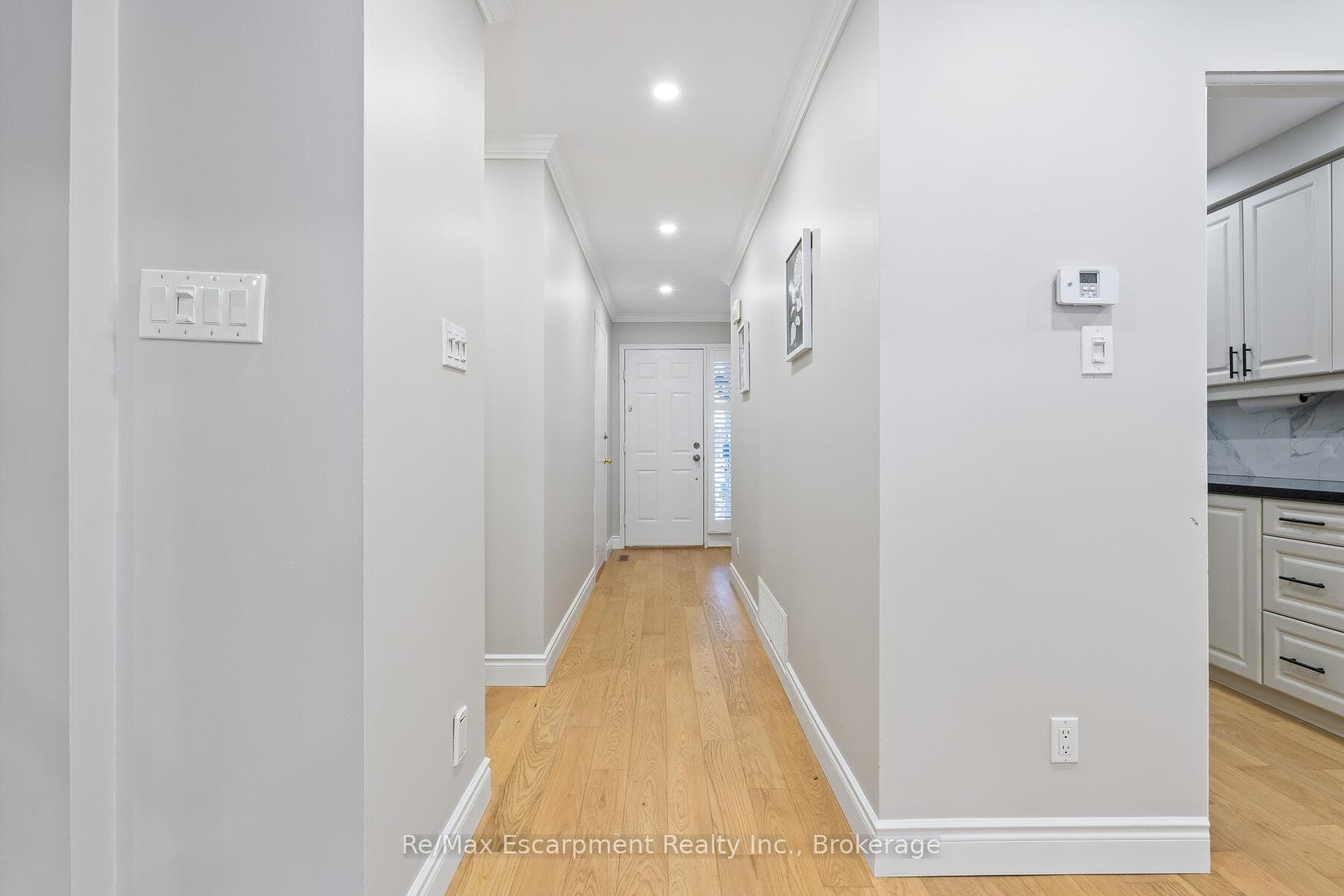 1160 Walden Circle Unit 16 photo 5