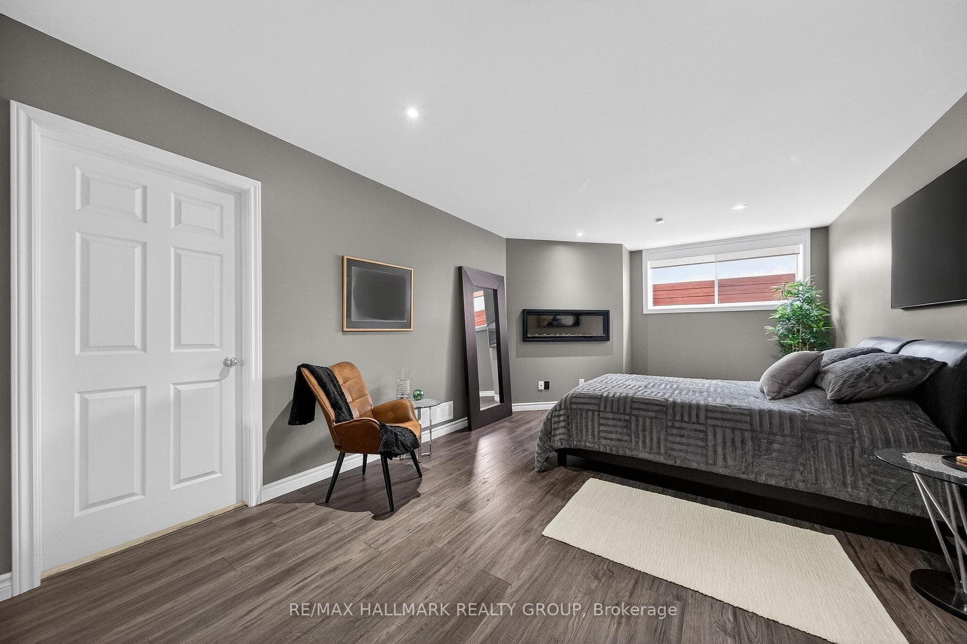 159 Lerta Way photo 28