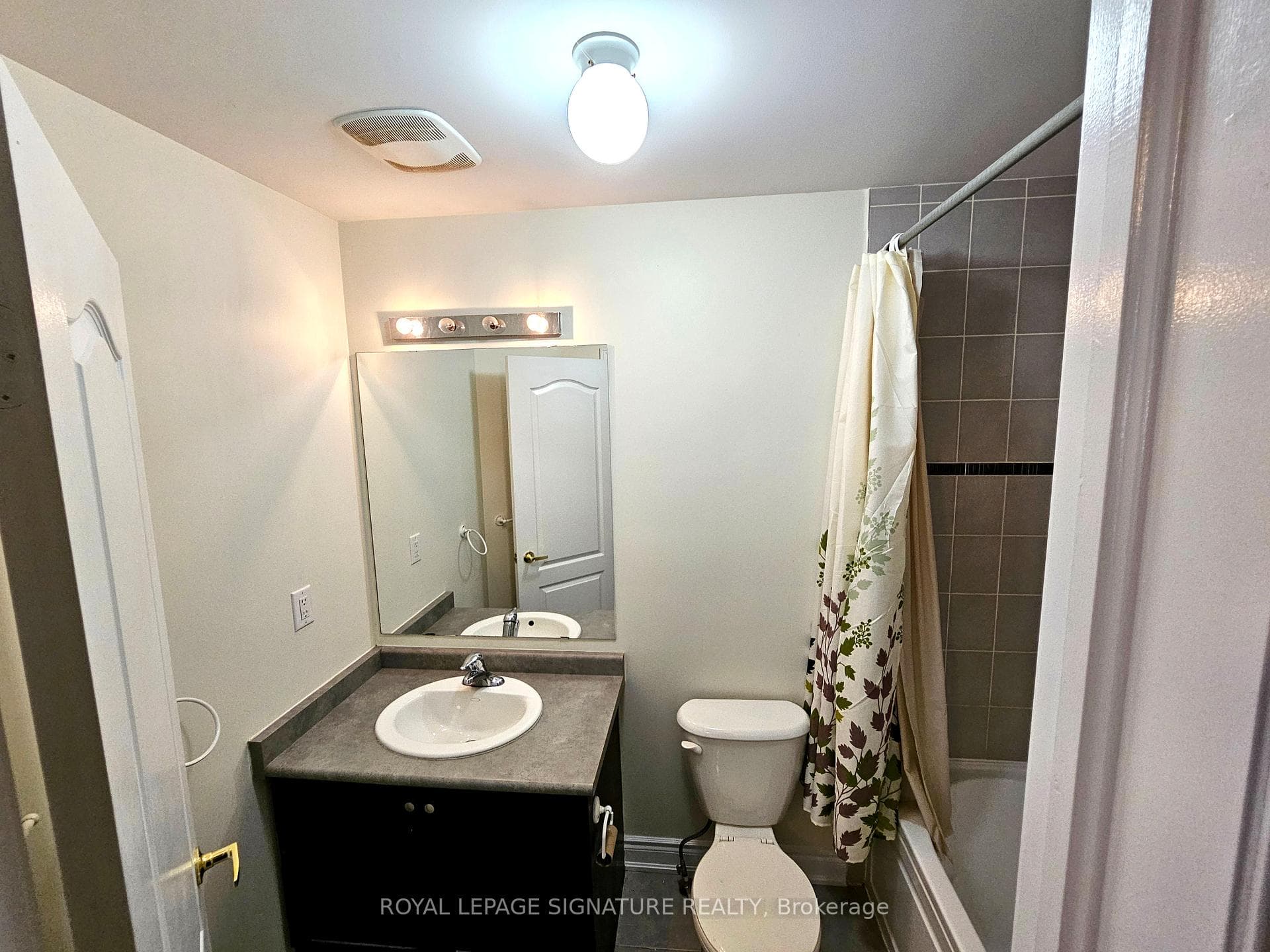 414 Malboeuf Court photo 24