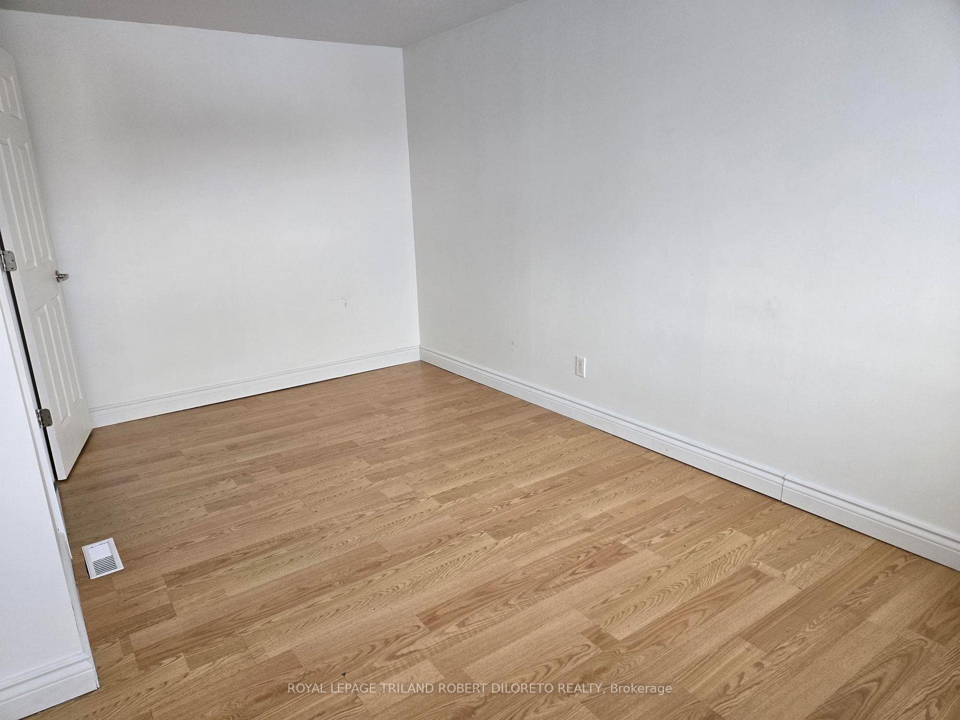 Primary Bedroom alternate view