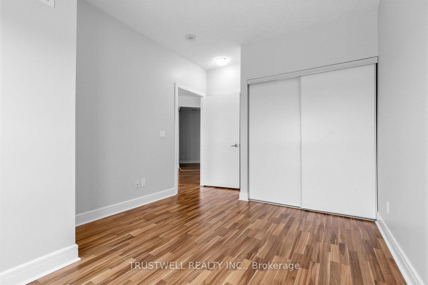 35 Brian Peck Crescent Unit PH21 photo 15