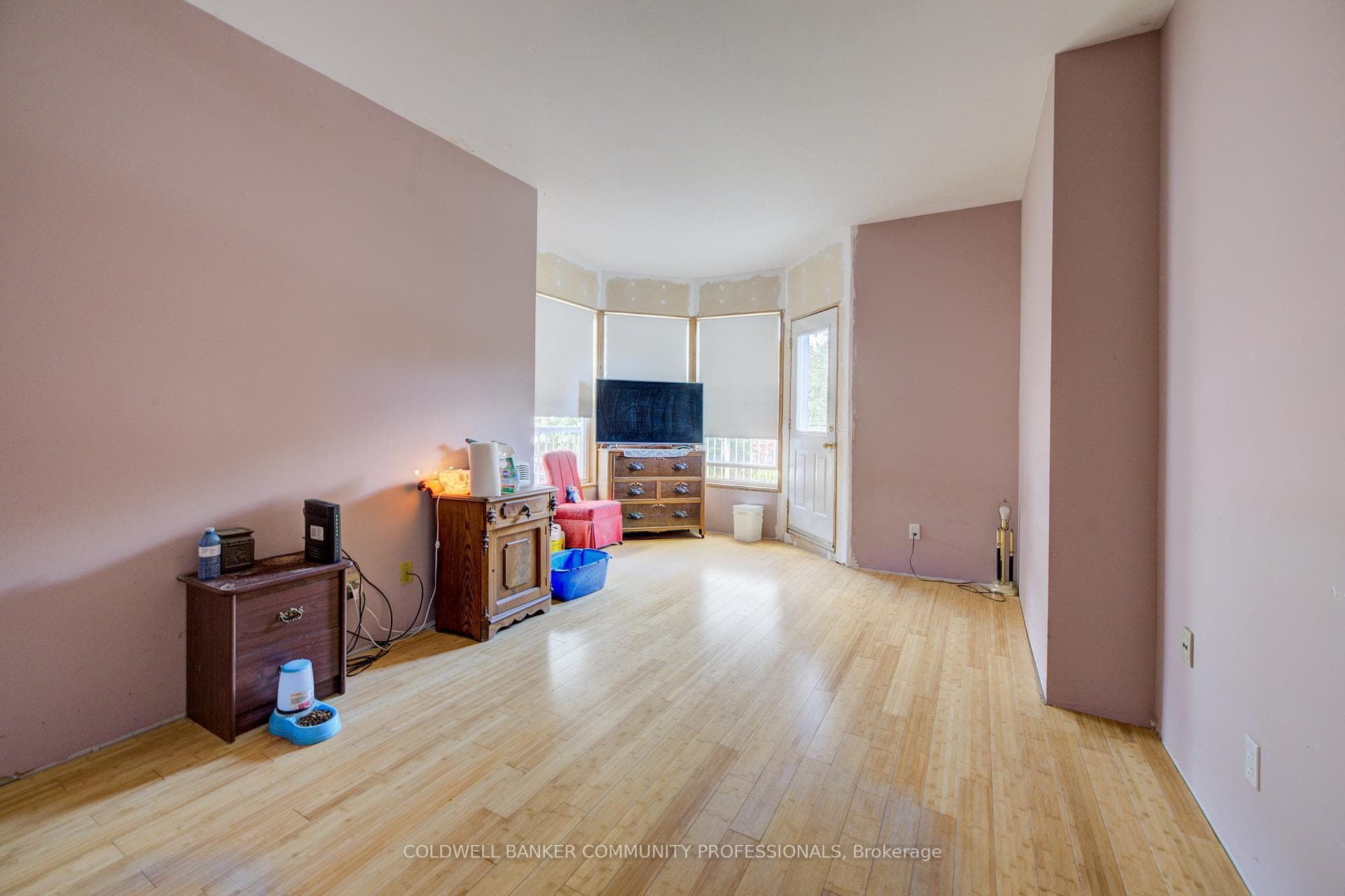 7 Robinson Street photo 30