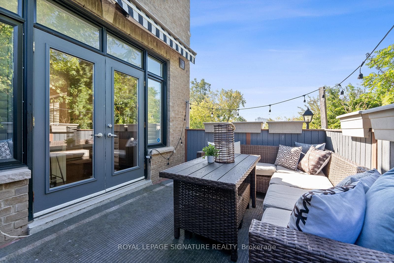 76 Lobo Mews photo 38