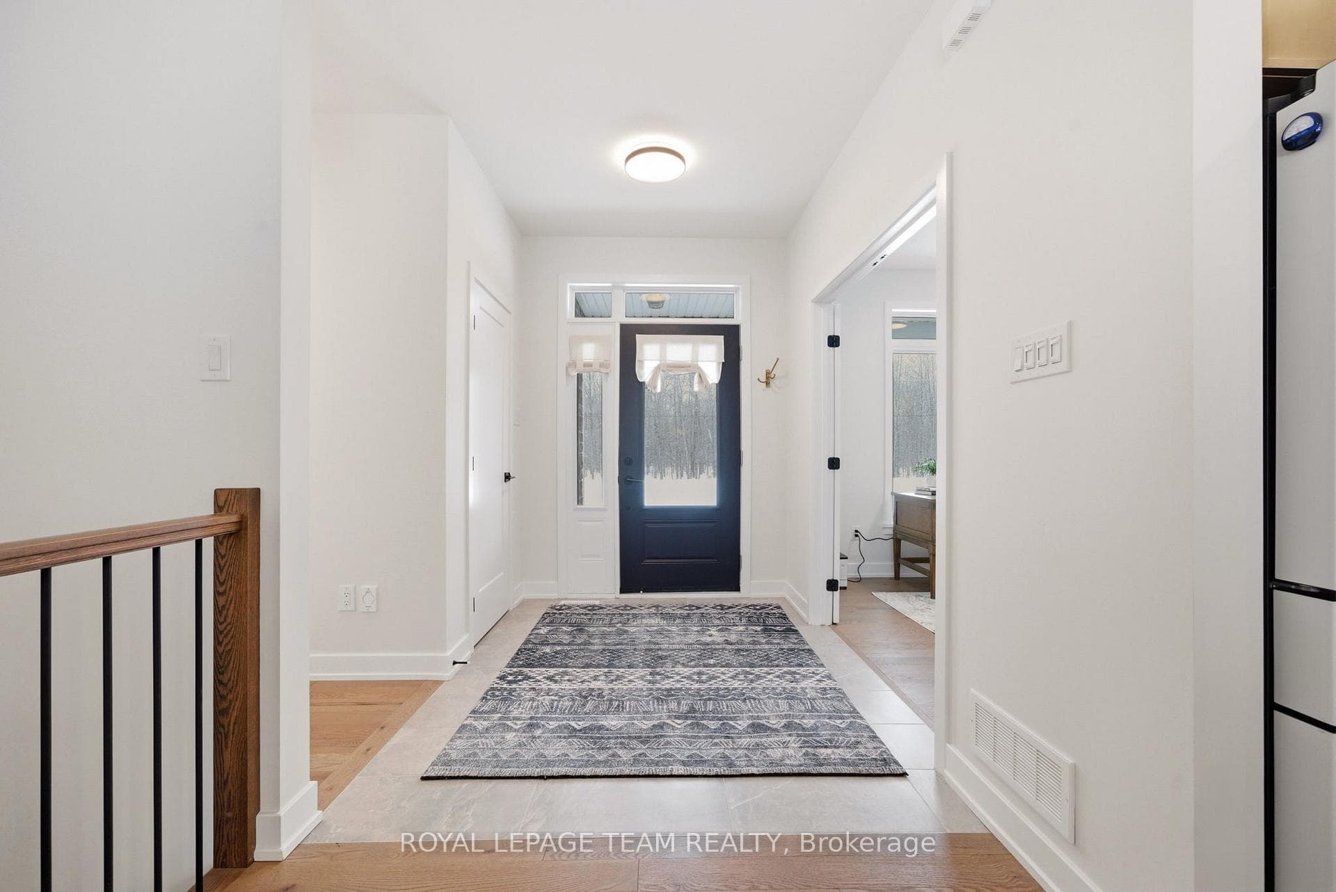 124 James Andrew Way photo 4