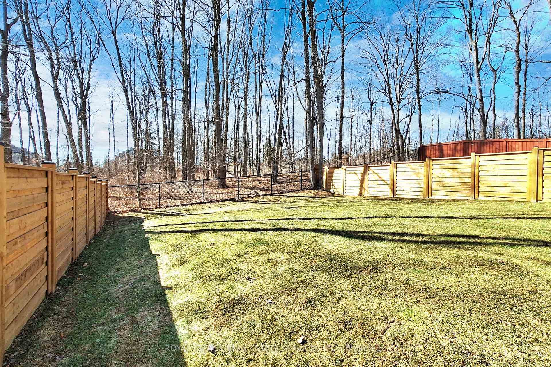 30 Daisy Meadow Crescent photo 26