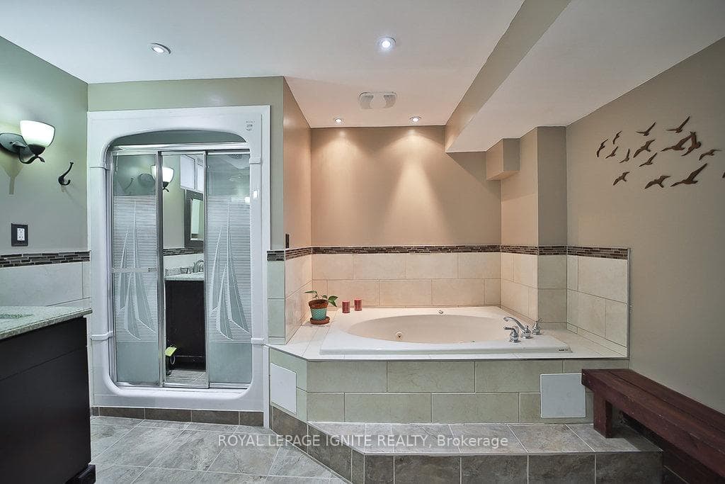 82 Brampton Road photo 35