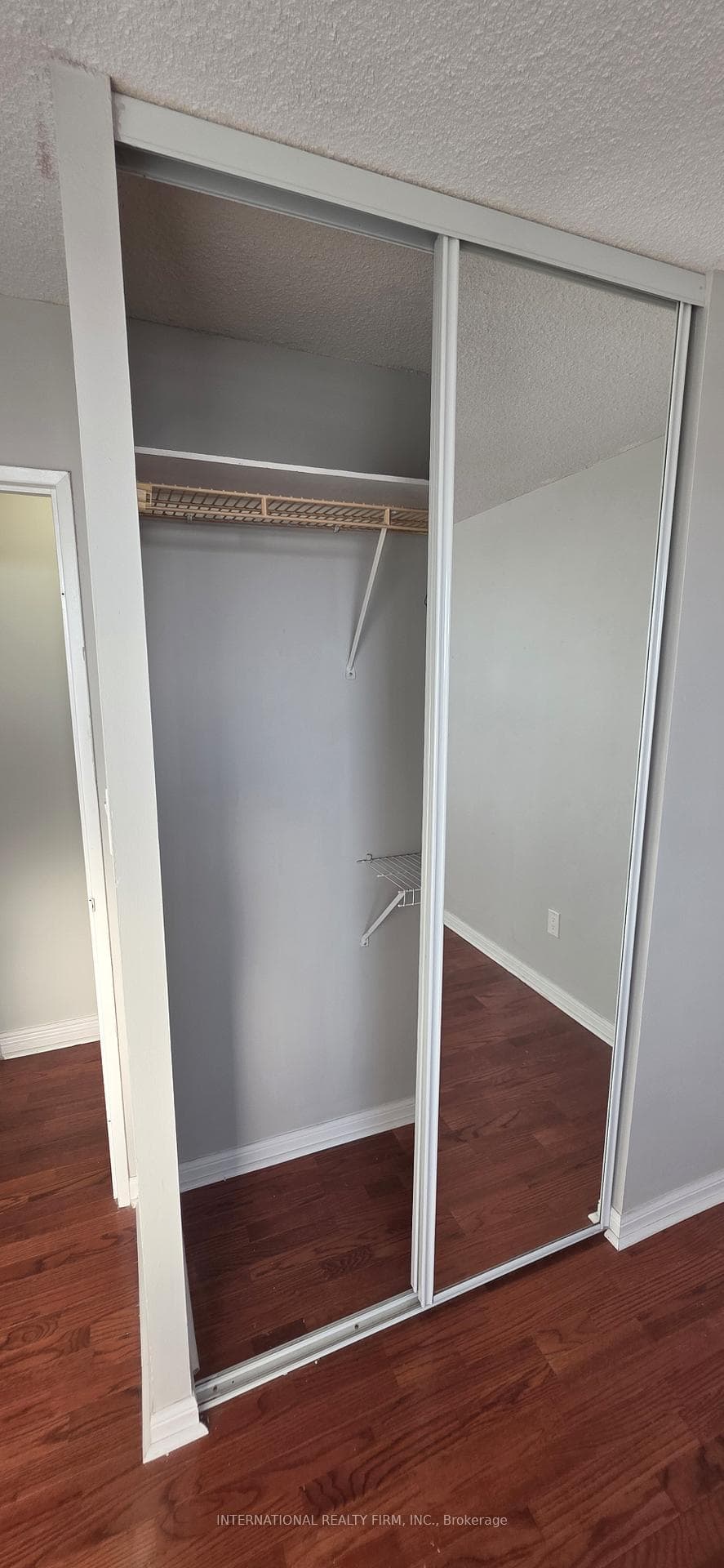 2929 Aquitaine Avenue Unit 812 photo 24