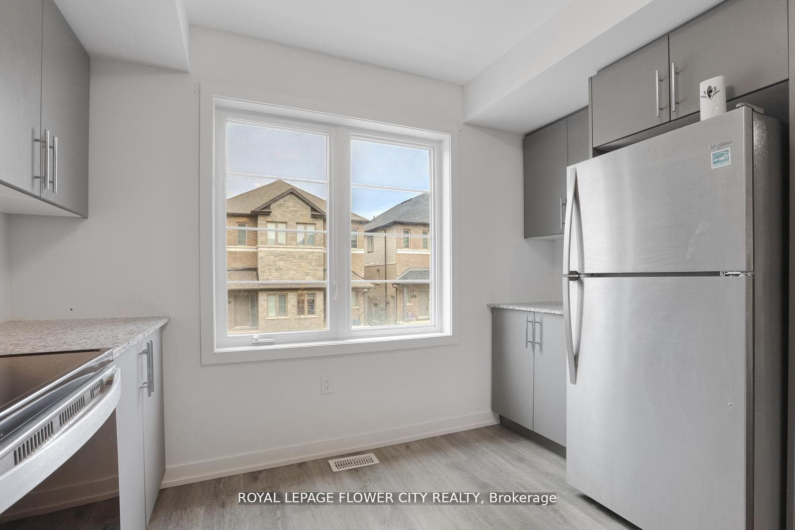 205 West Oak Trail Unit 16 photo 7