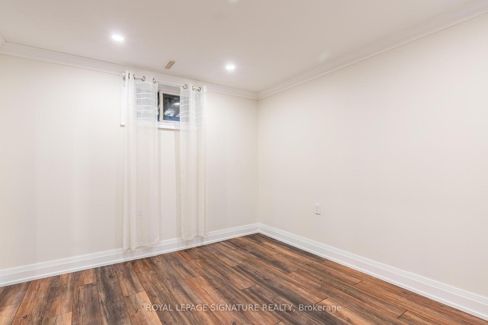 60 Risdon Court Unit Bsmt photo 23