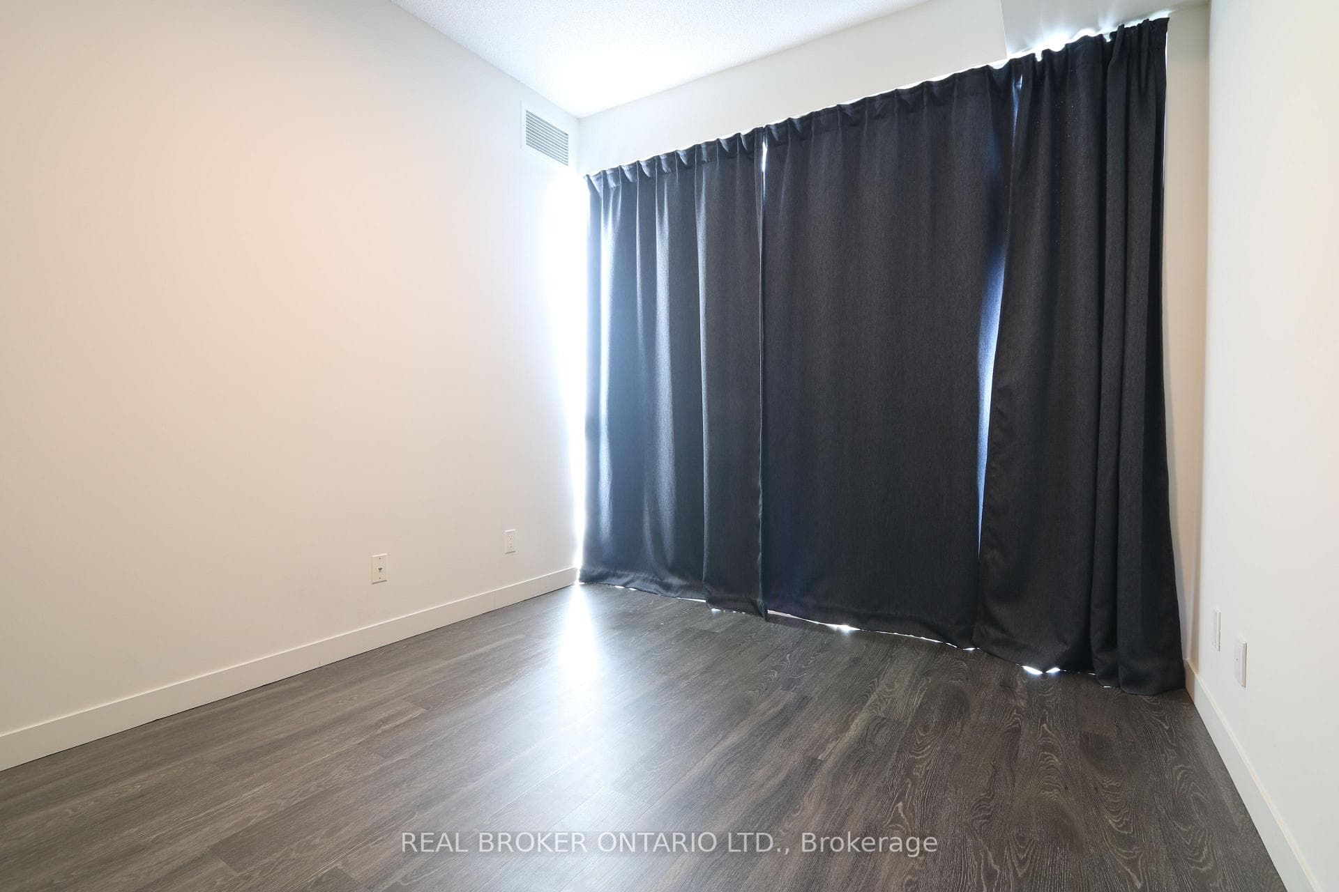 2093 Fairview Street Unit 1006 photo 20