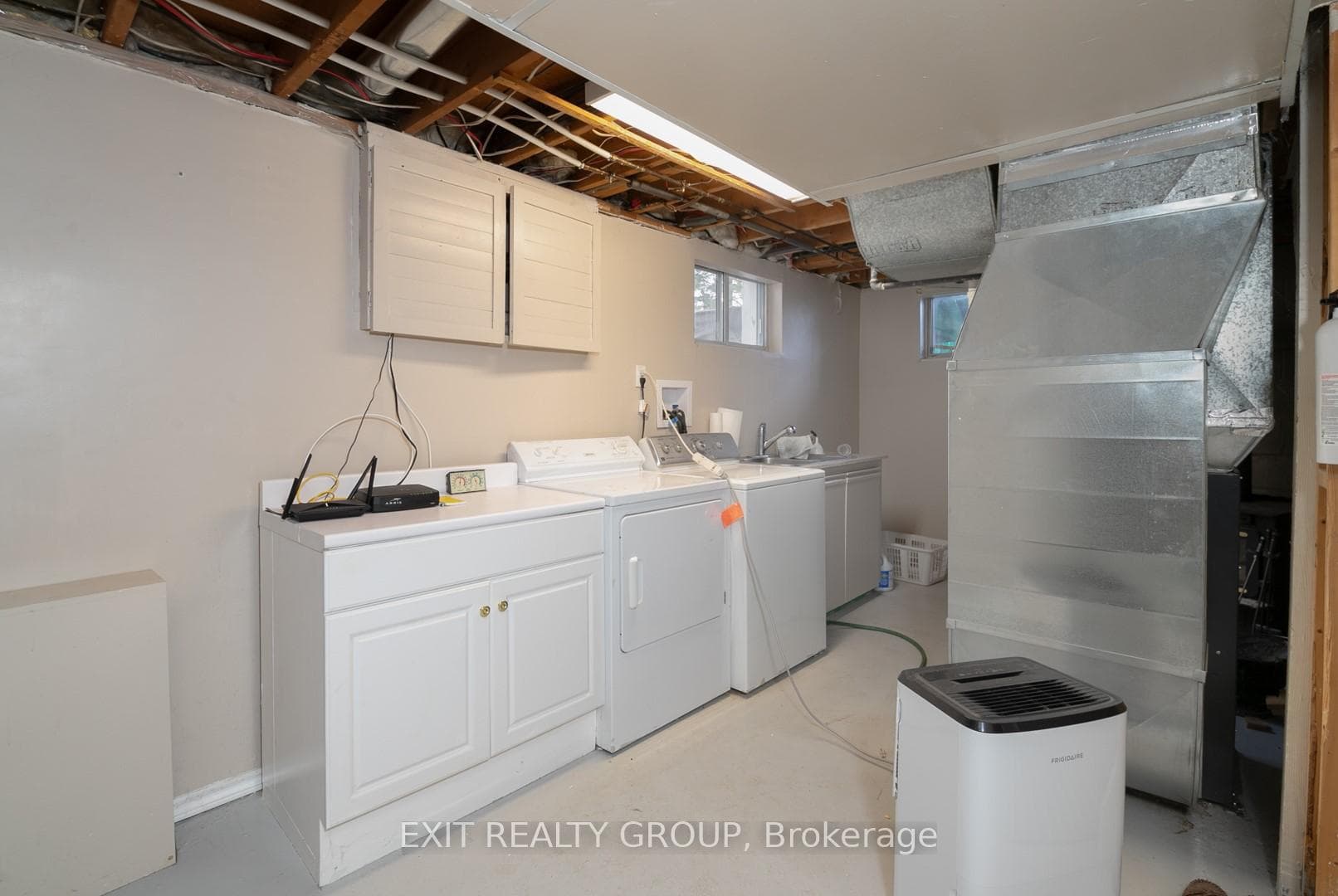8 Sidney Crescent photo 22