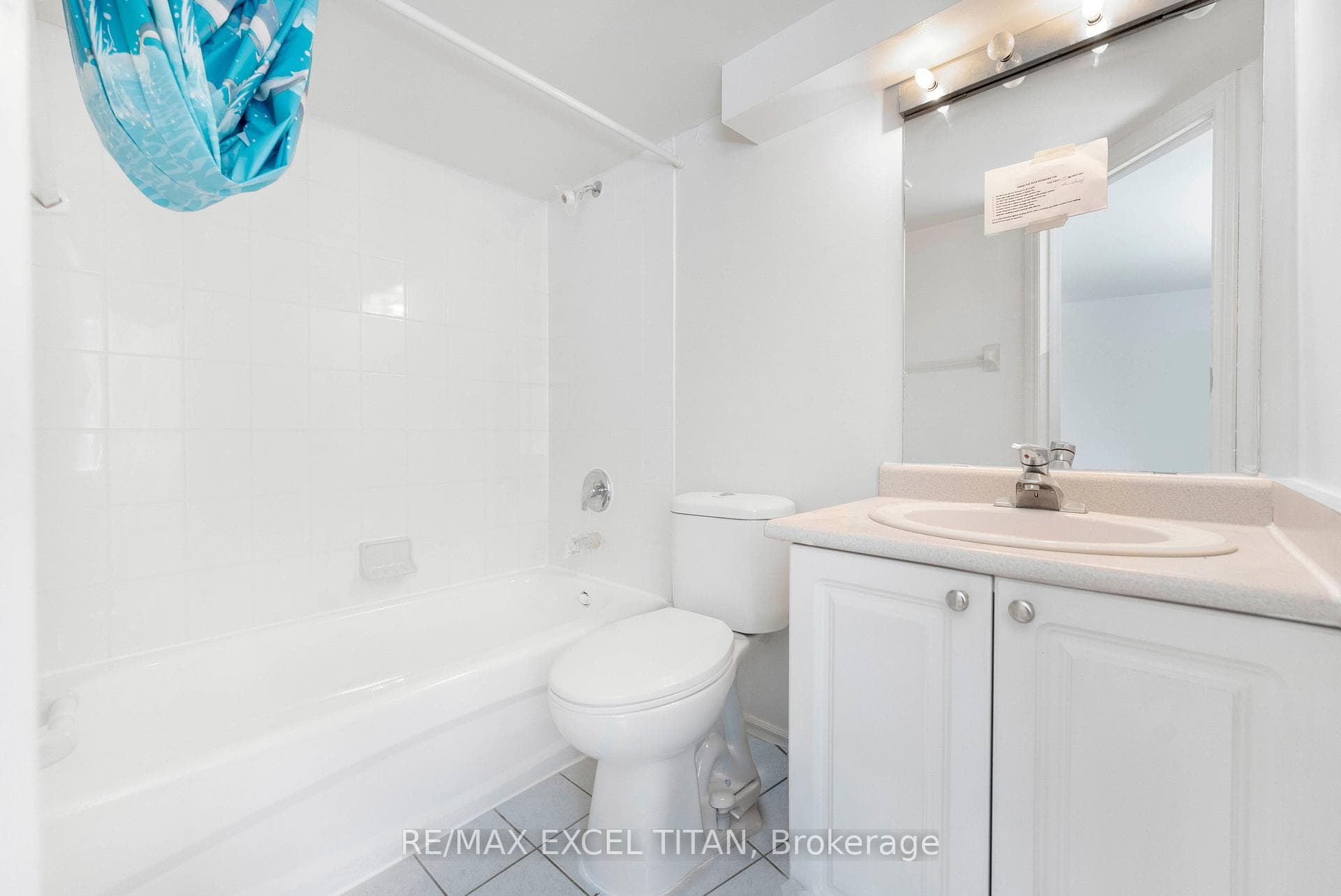 1407 Dupont Street Unit 509 photo 11