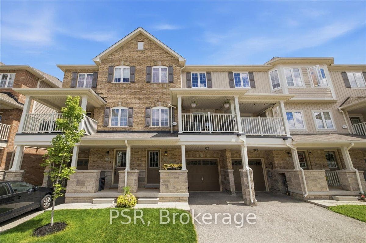 12 Hiscott Drive photo 1
