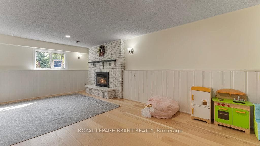 11 Ravine Crescent photo 12