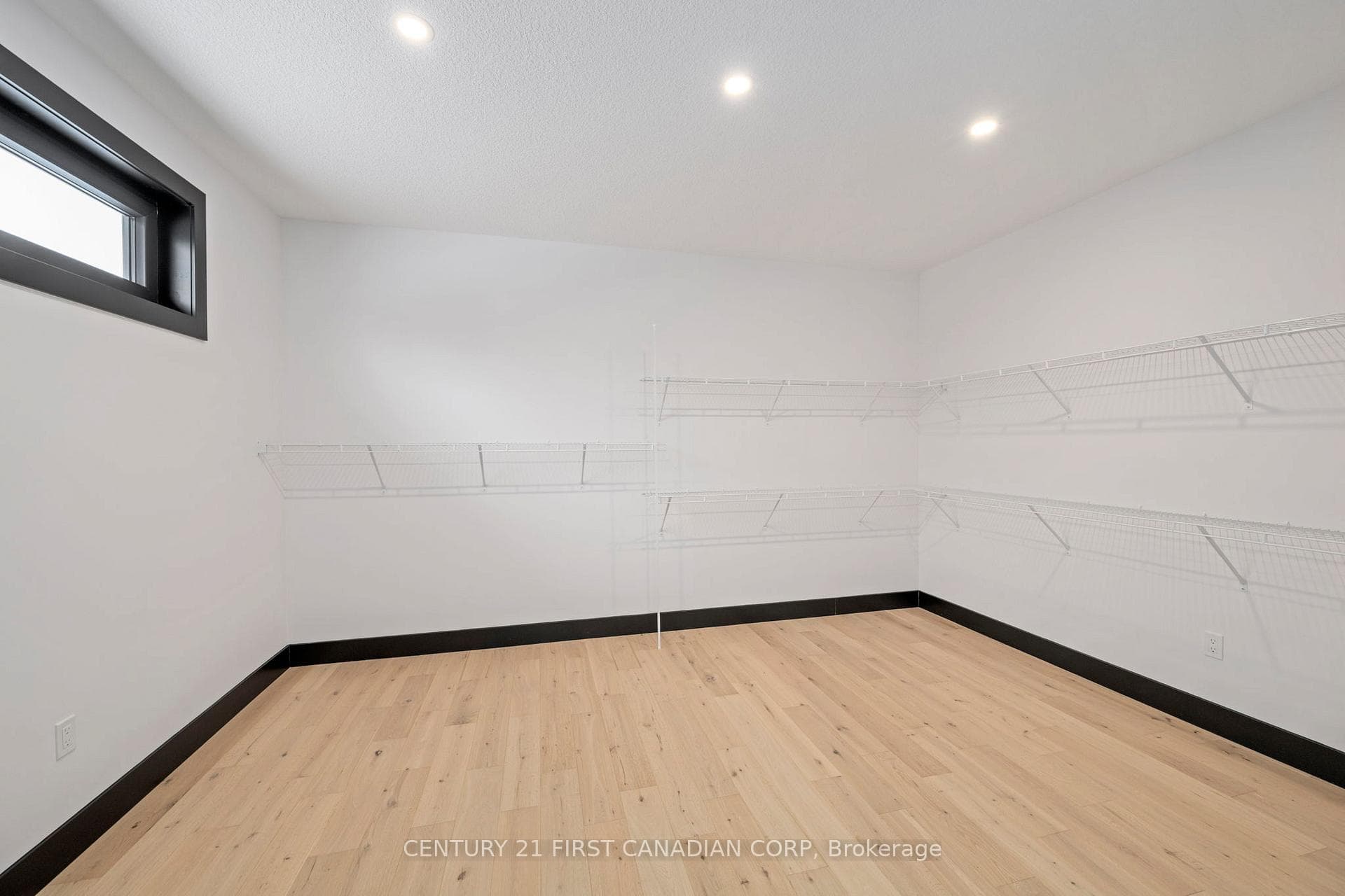 Walk In Closet