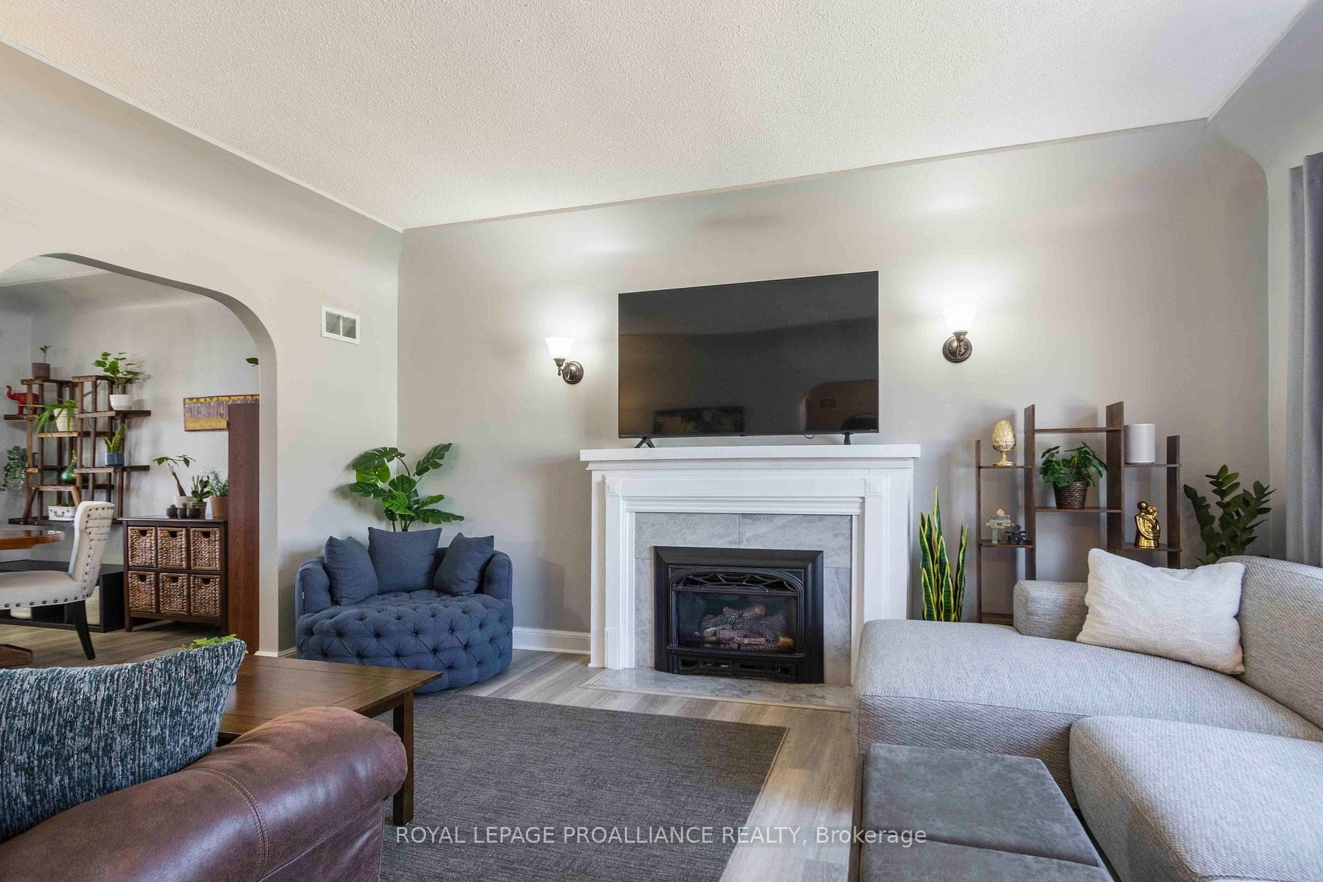 115 Henry Street photo 5